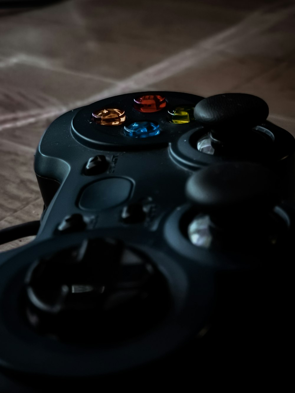 black xbox one game controller