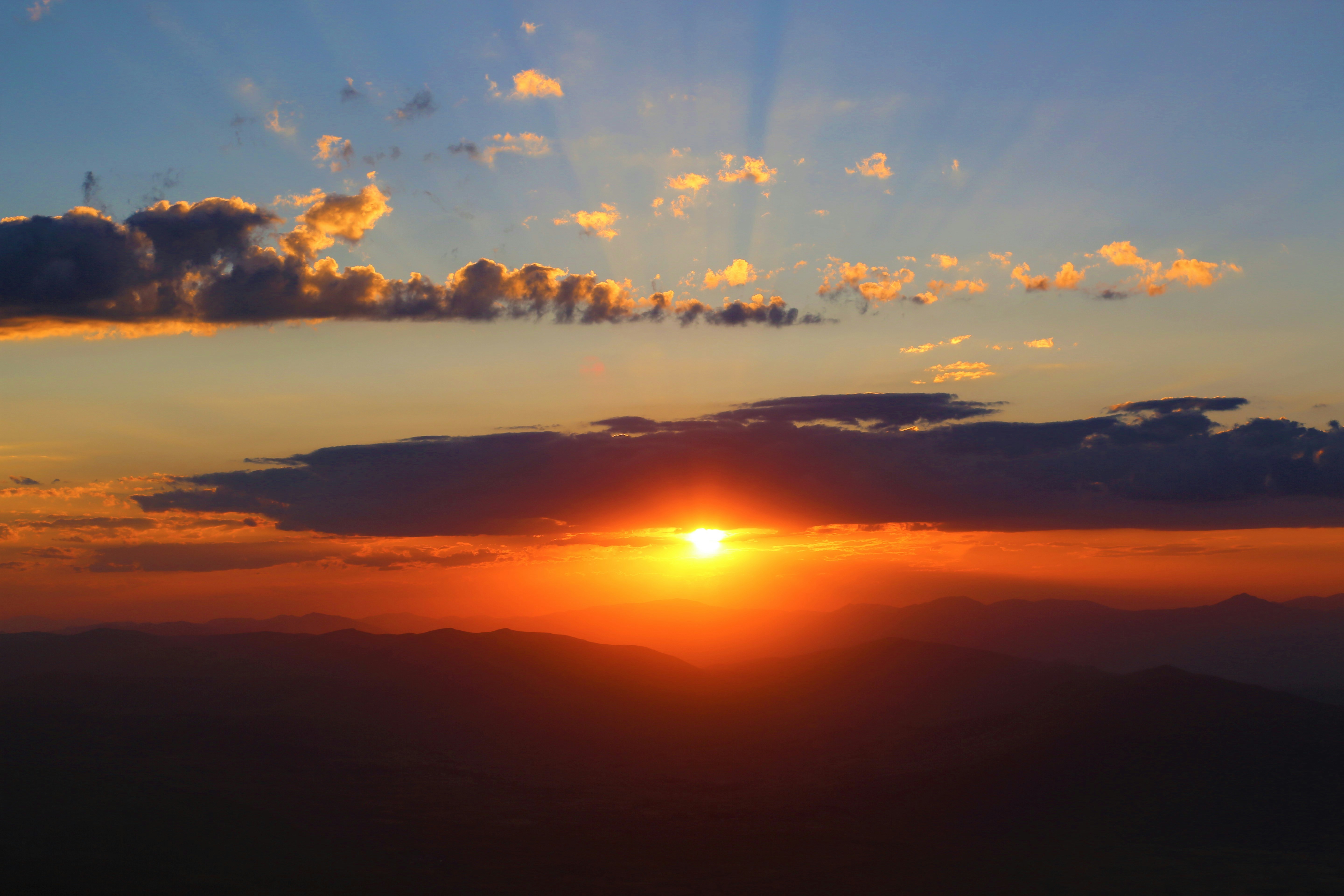 white clouds and blue sky during daytime
