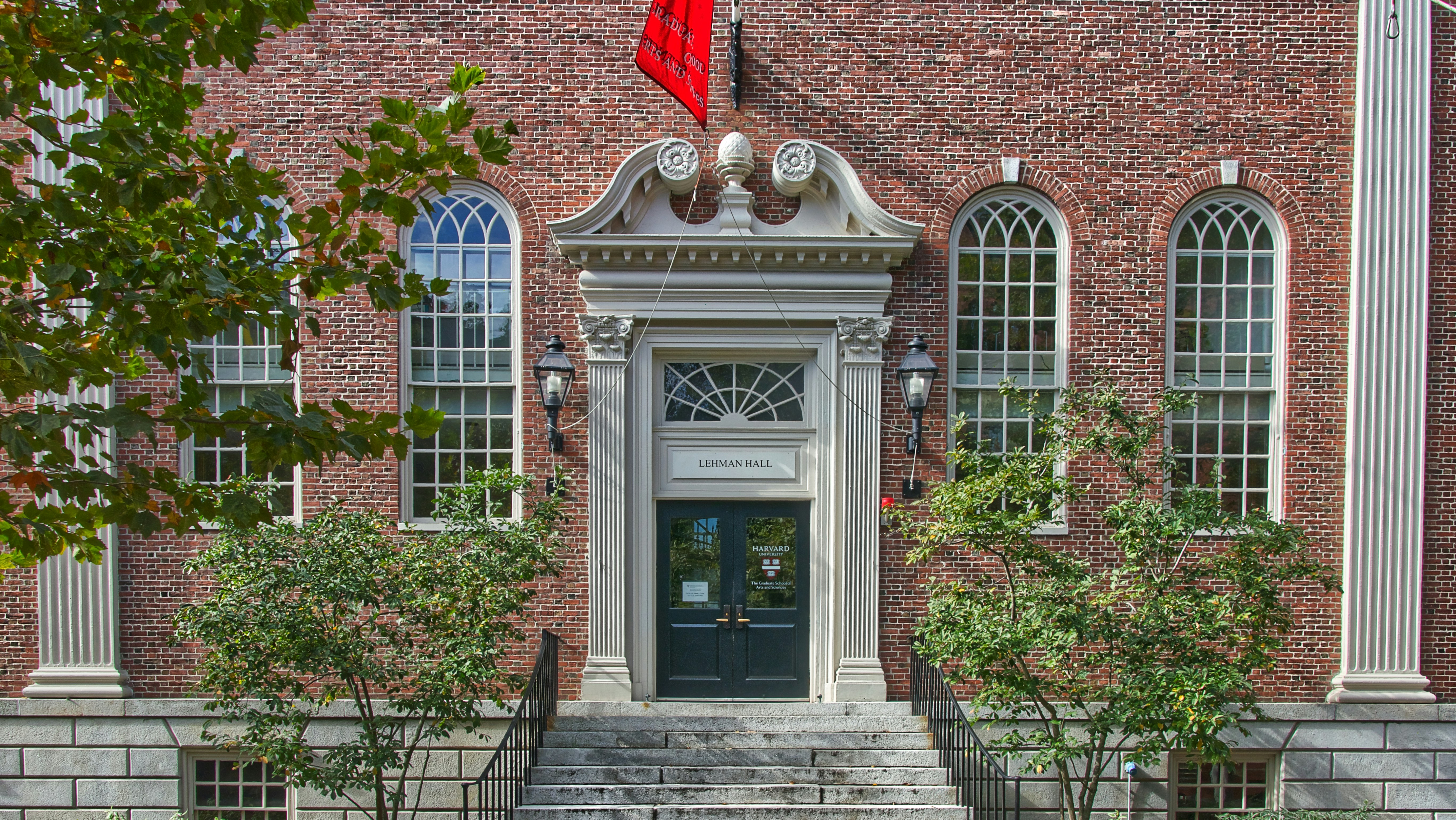 'Women Only' Now for Men