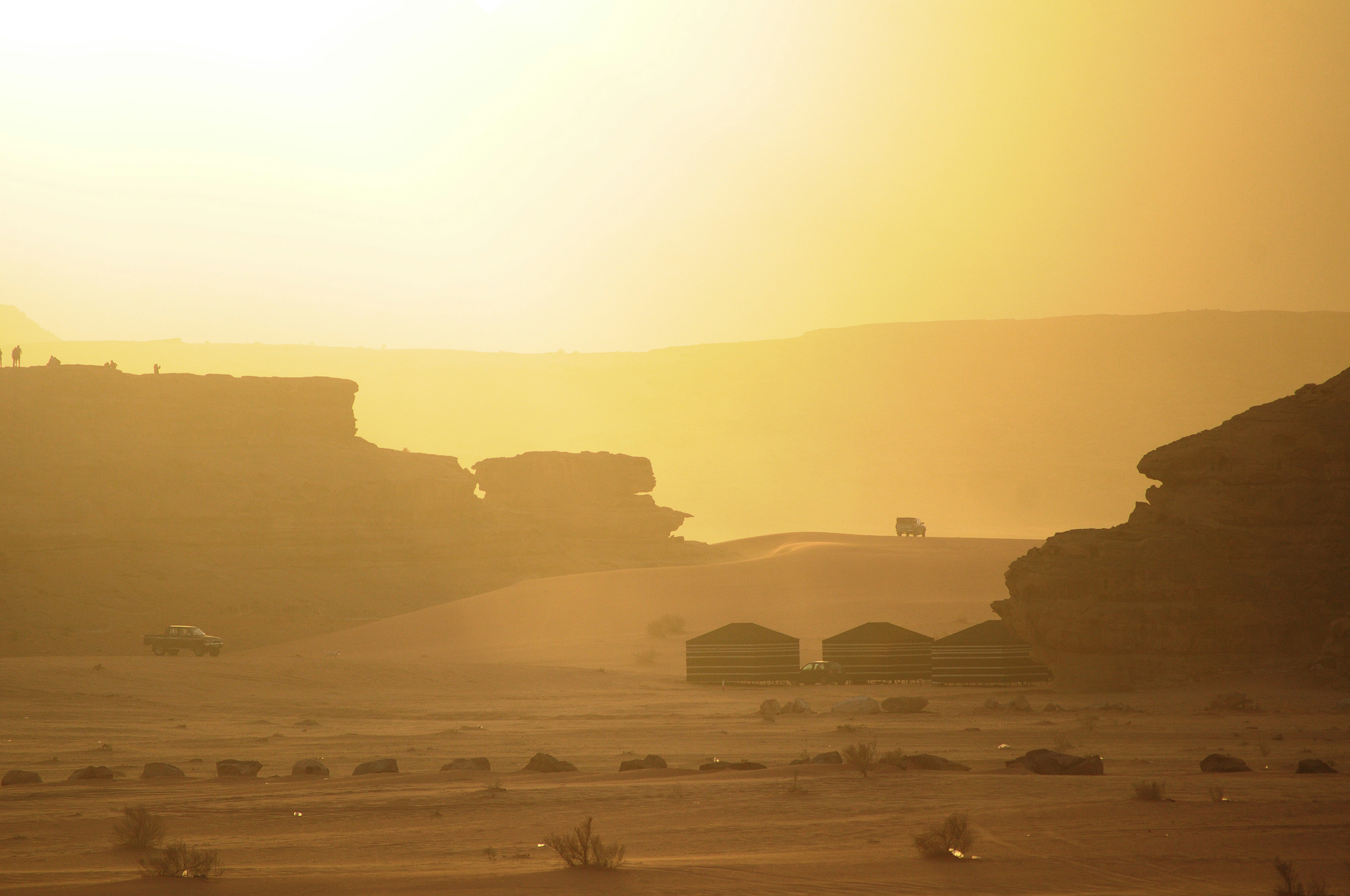 Photo by yuli_superson