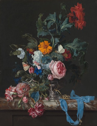 red and blue roses in vase