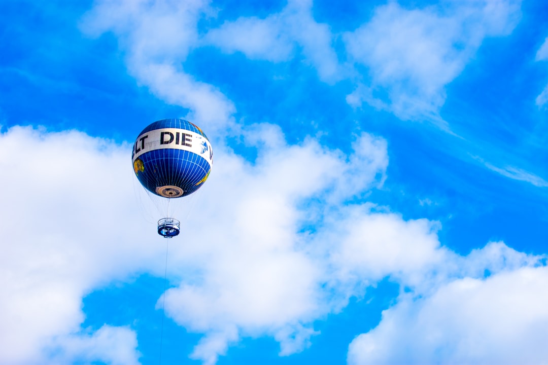 travelers stories about Hot air ballooning in Berlin, Germany