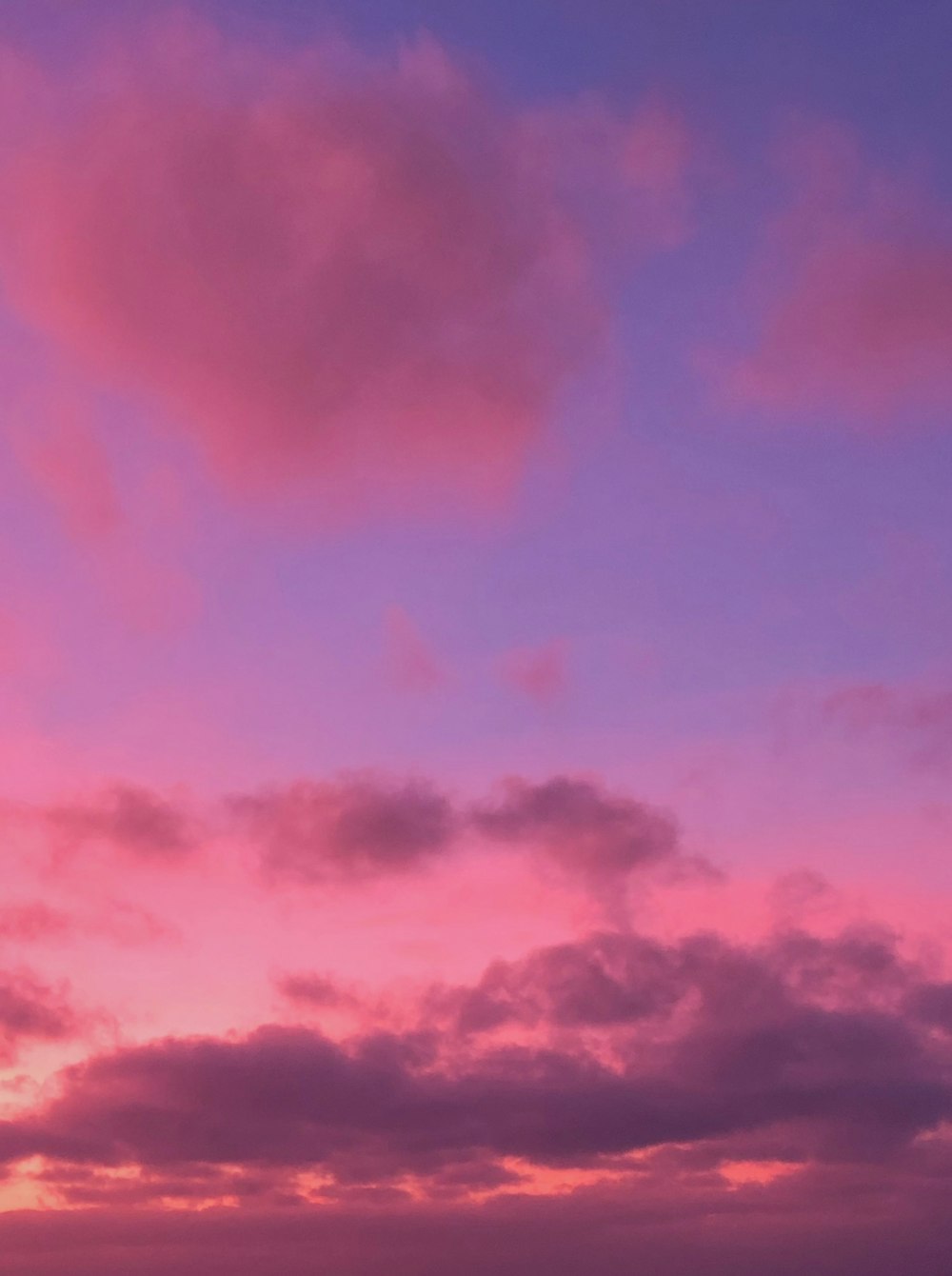 pink and blue cloudy sky