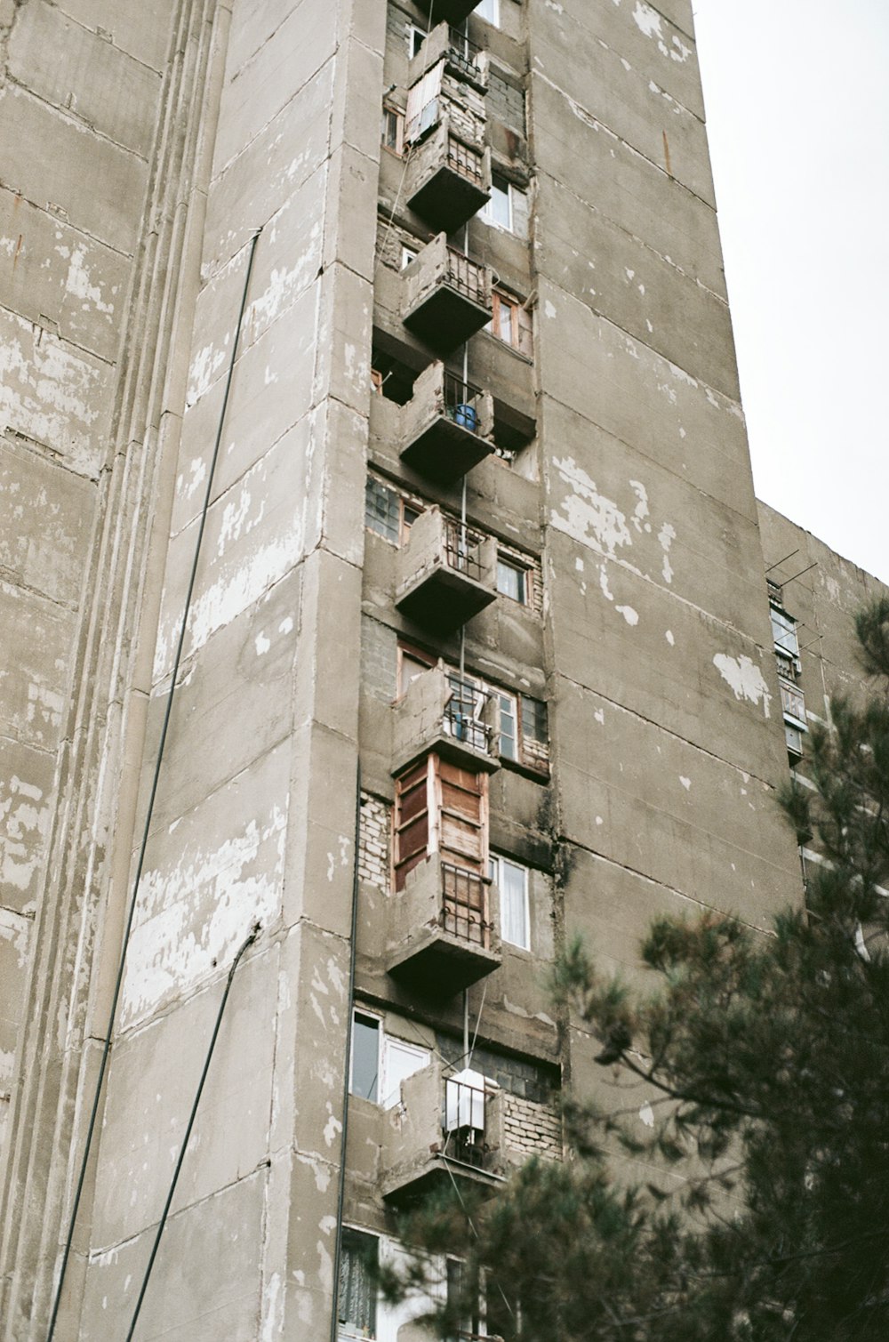 brown concrete building during daytime