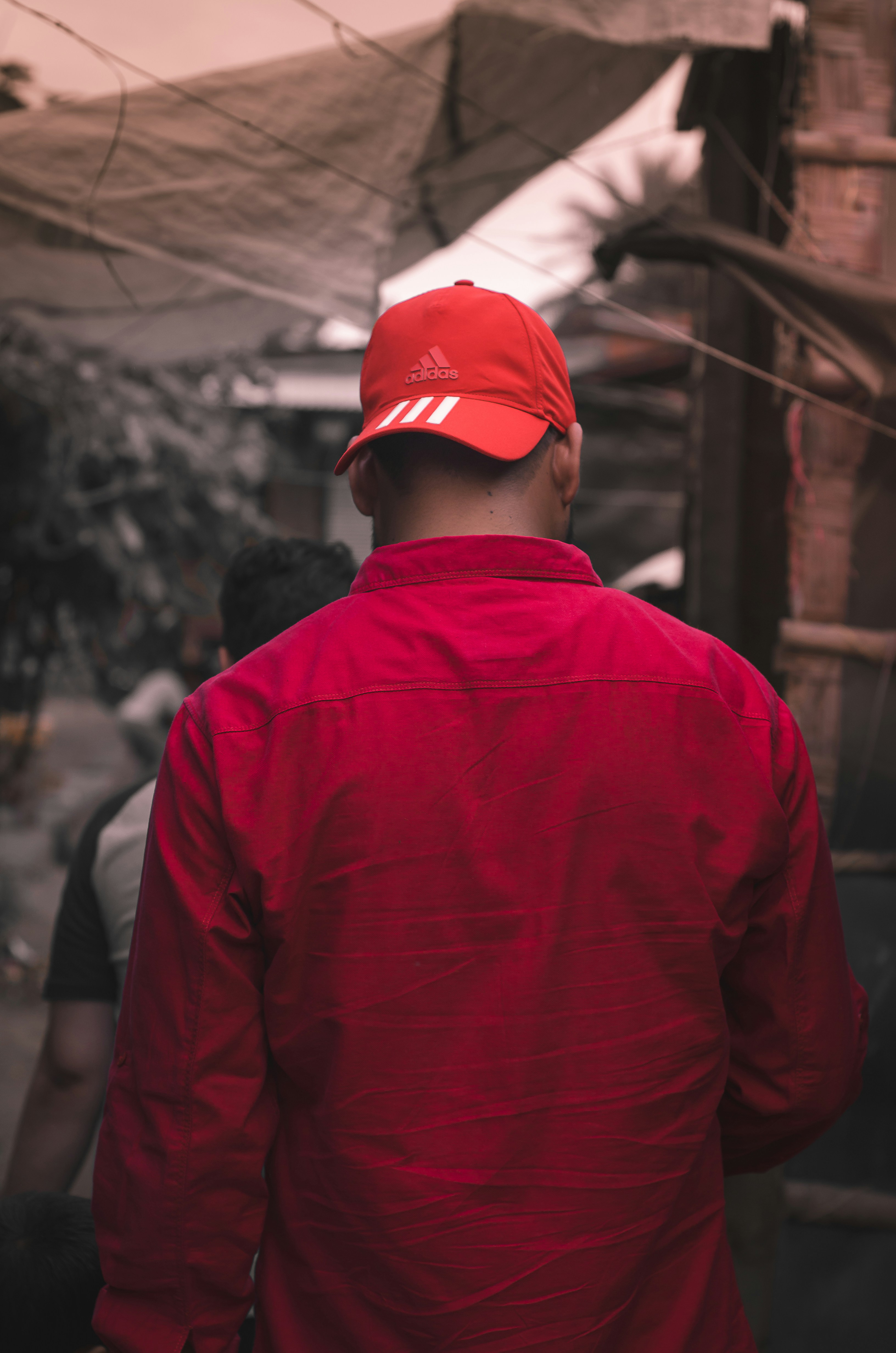 red hoodie outfit men