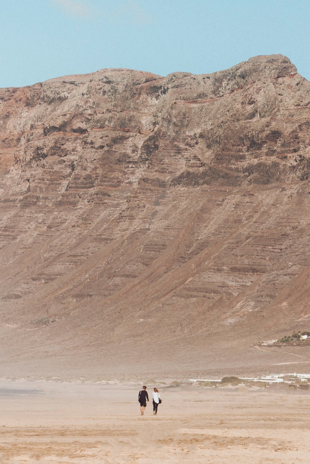 brown rocky mountain during daytime