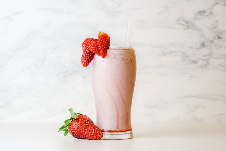 A review and receipe of strawberry cheesecake shake