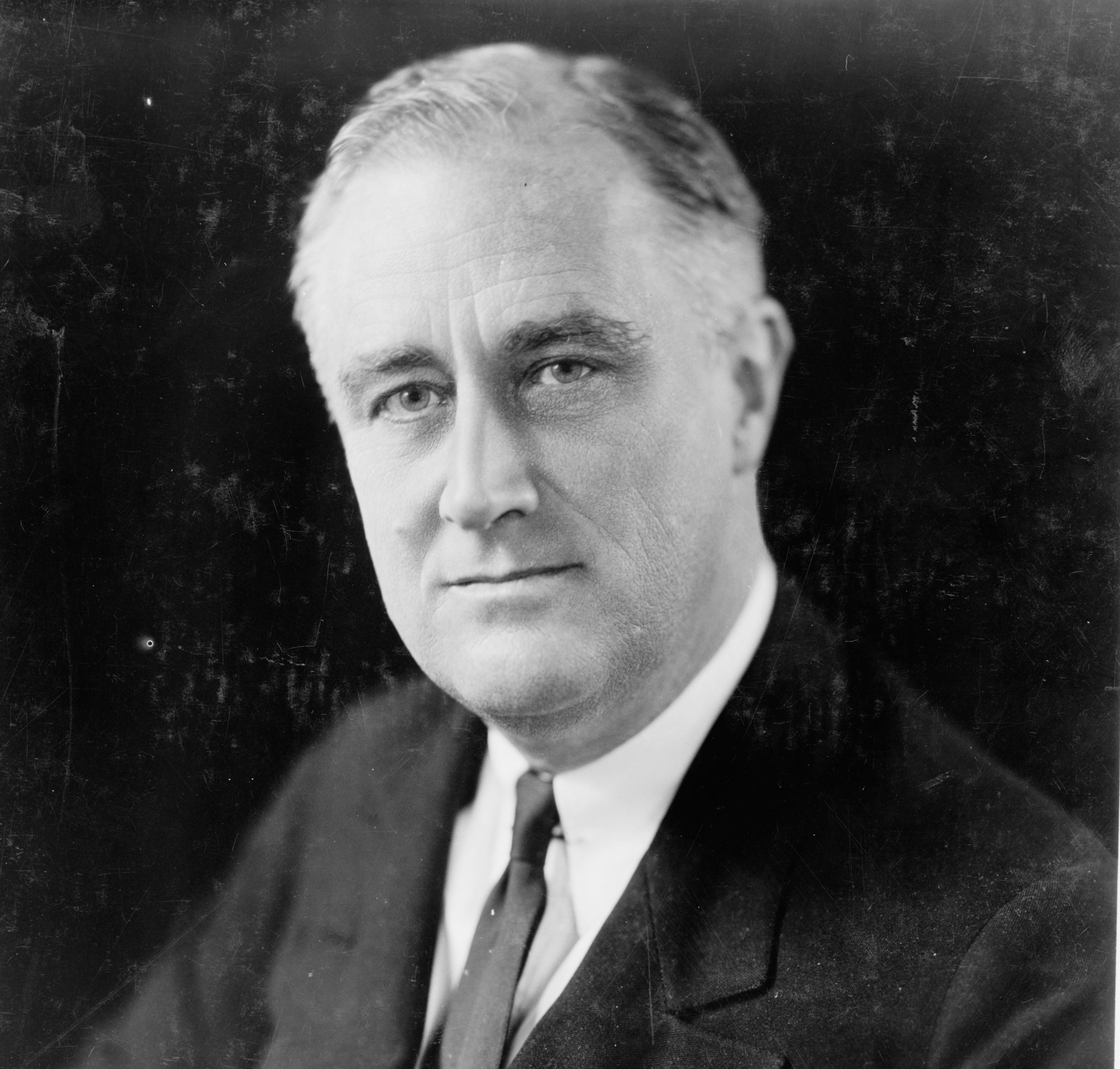 [Franklin Delano Roosevelt, head-and-shoulders portrait, facing slightly left]. Photograph by photographer Elias Goldensky, c1933. From the Presidential File Collection. Library of Congress Prints & Photographs Division.

https://www.loc.gov/item/96523441/