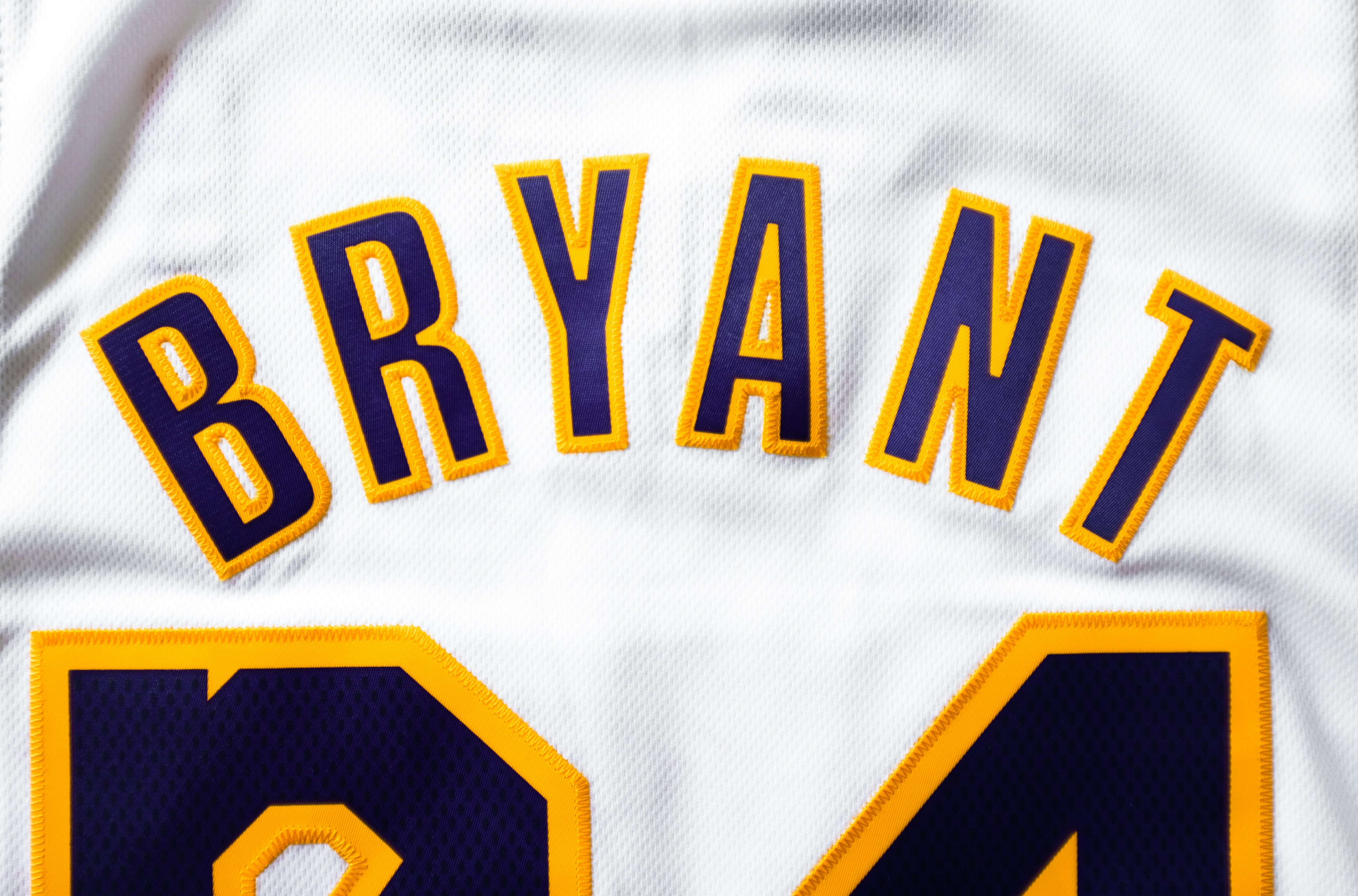 Lakers Kobe Bryant jersey #24 Photo taken by @charlesdeluvio