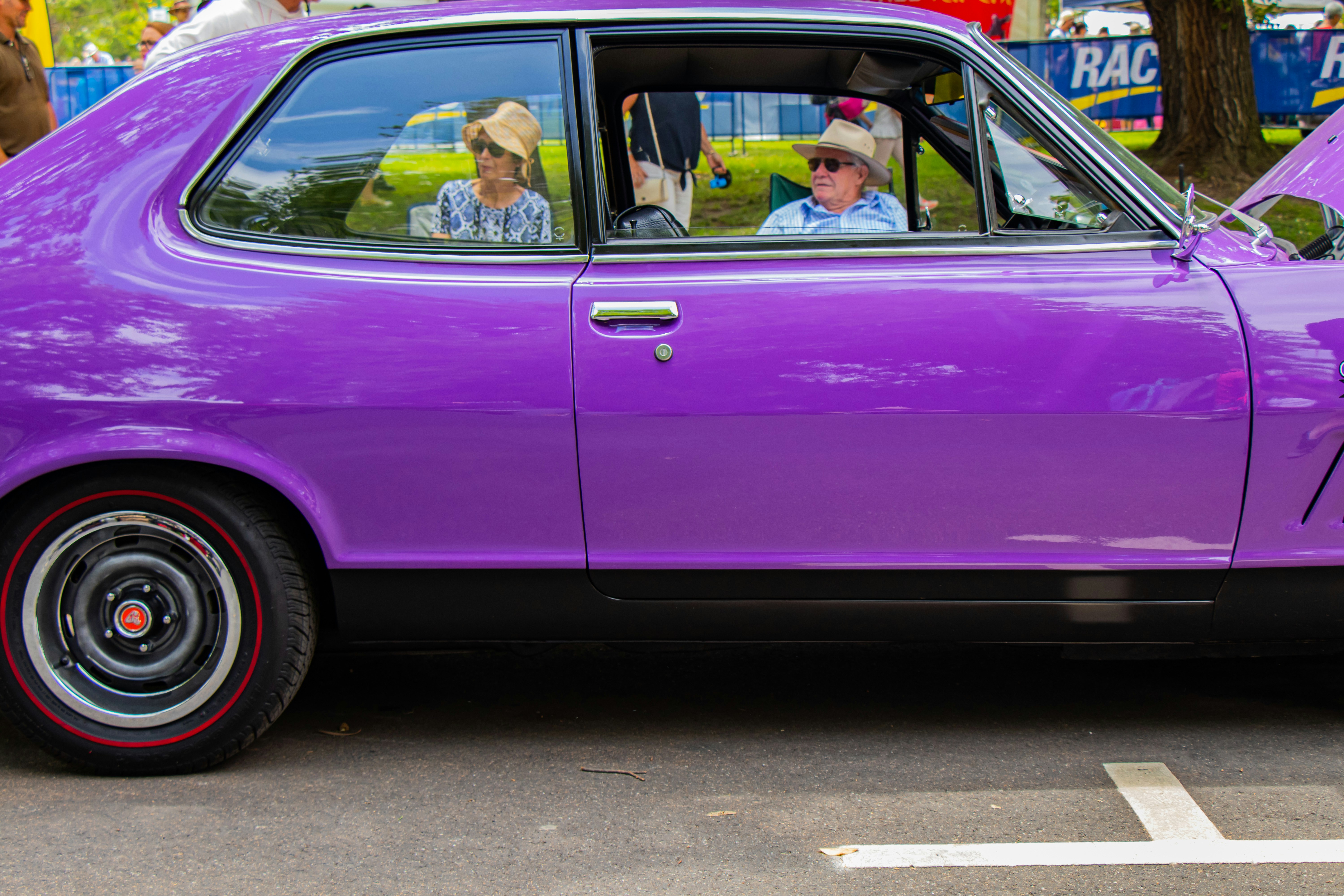 retro purple racing car, wallpaper, Wacky Races Dick Dastardly Car Wallpapers: A Retro Guide 2