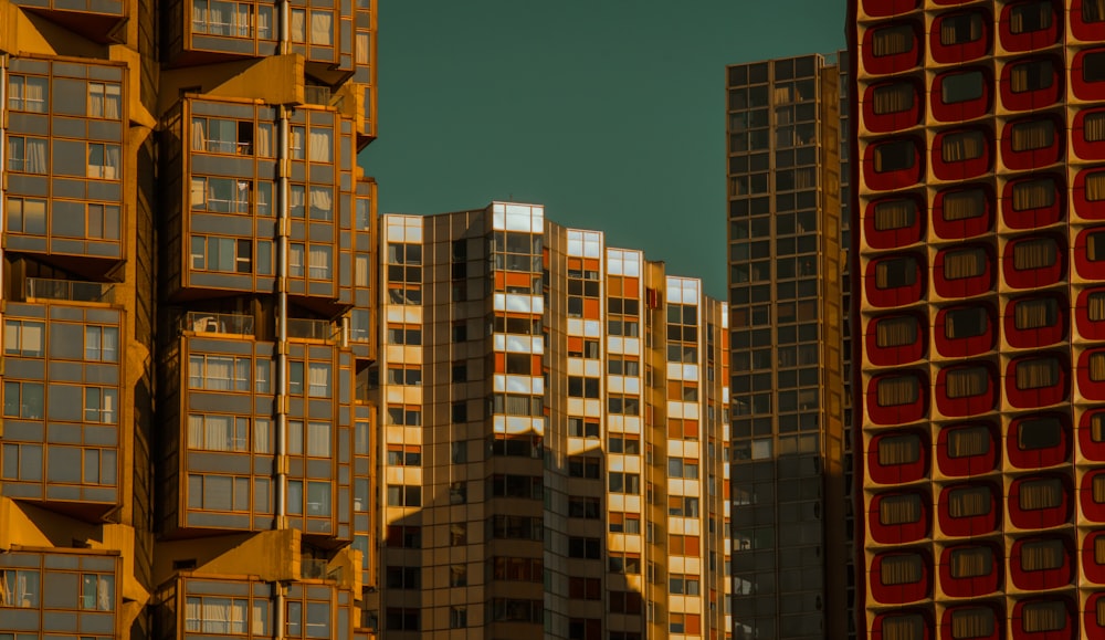 brown and white concrete building