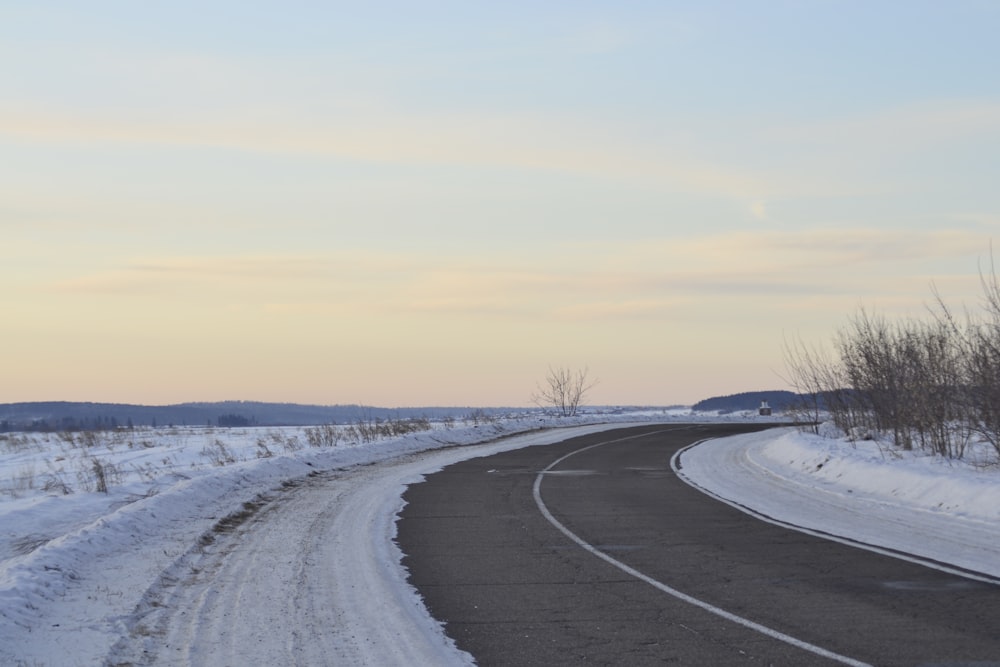 black asphalt road during daytime