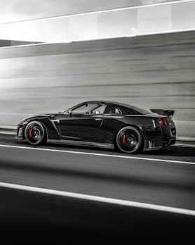 black porsche 911 on road
