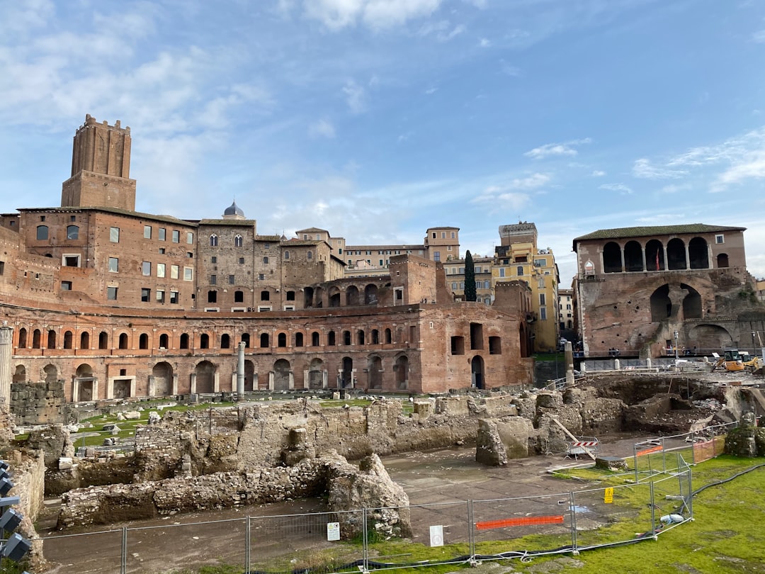 Landmark photo spot Via dei Fori Imperiali Fontana di Trevi