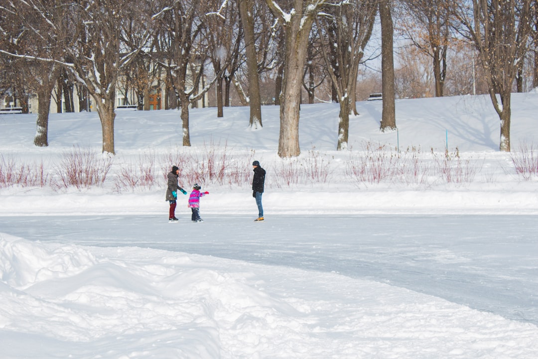 Ice skating photo spot Parc La Fontaine Canada