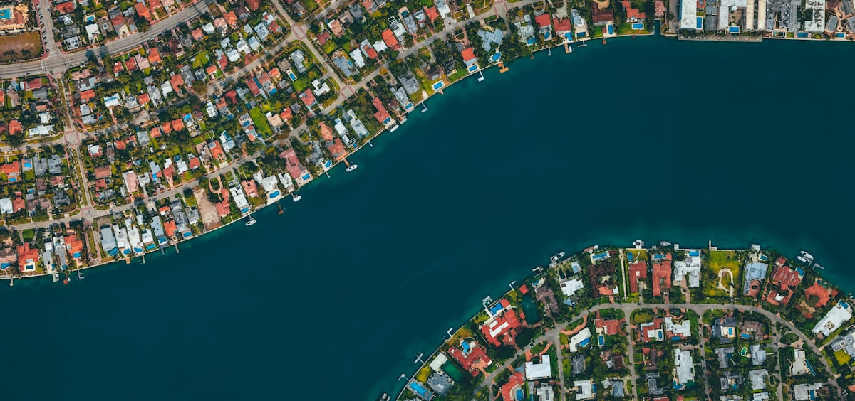 Aerial view of Shippan Point peninsula with luxury homes along the waterfront