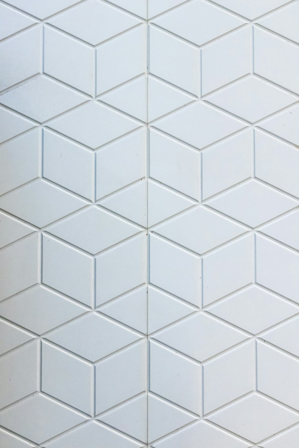 carreaux de céramique blancs et gris