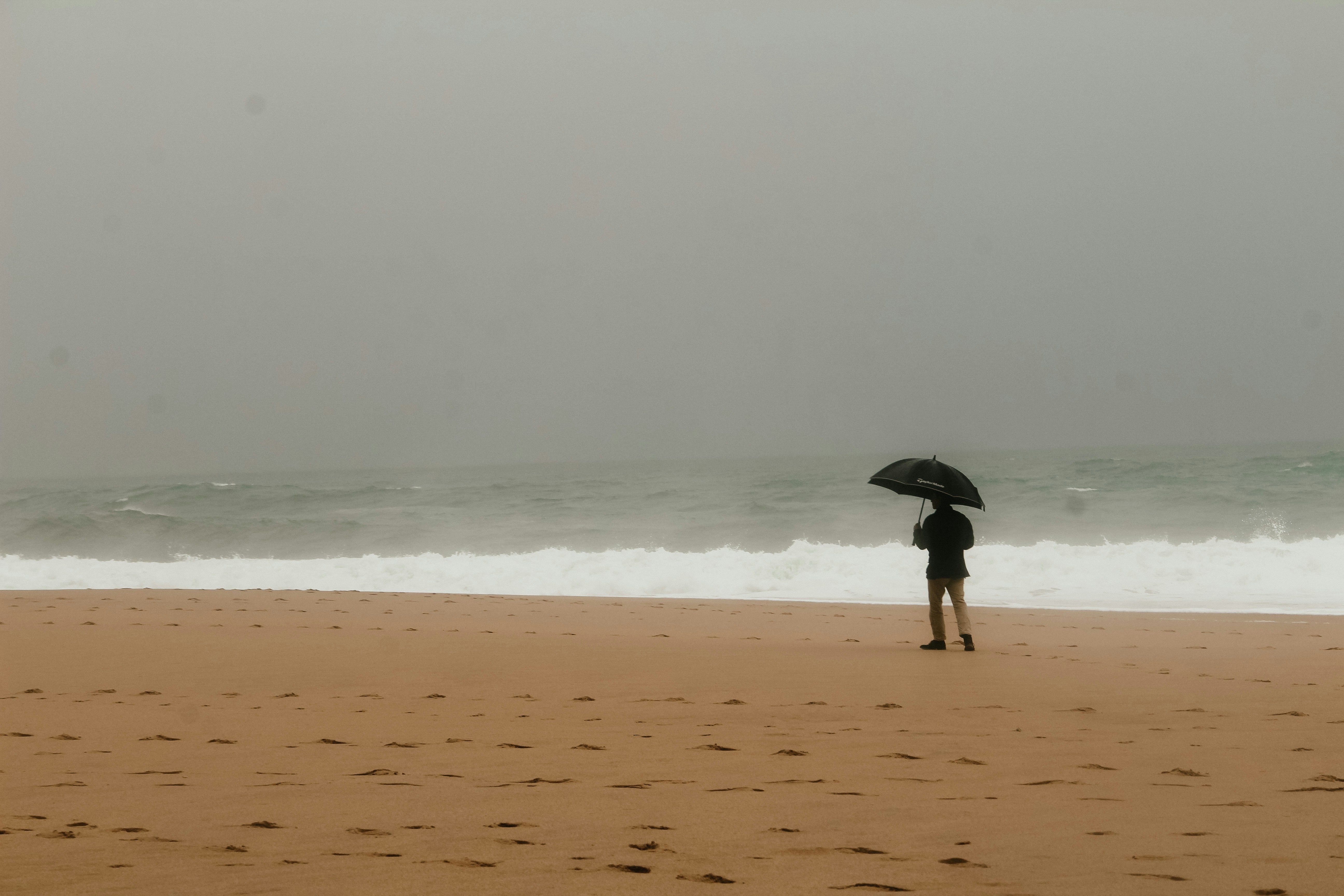 Praia da Aguda view 2