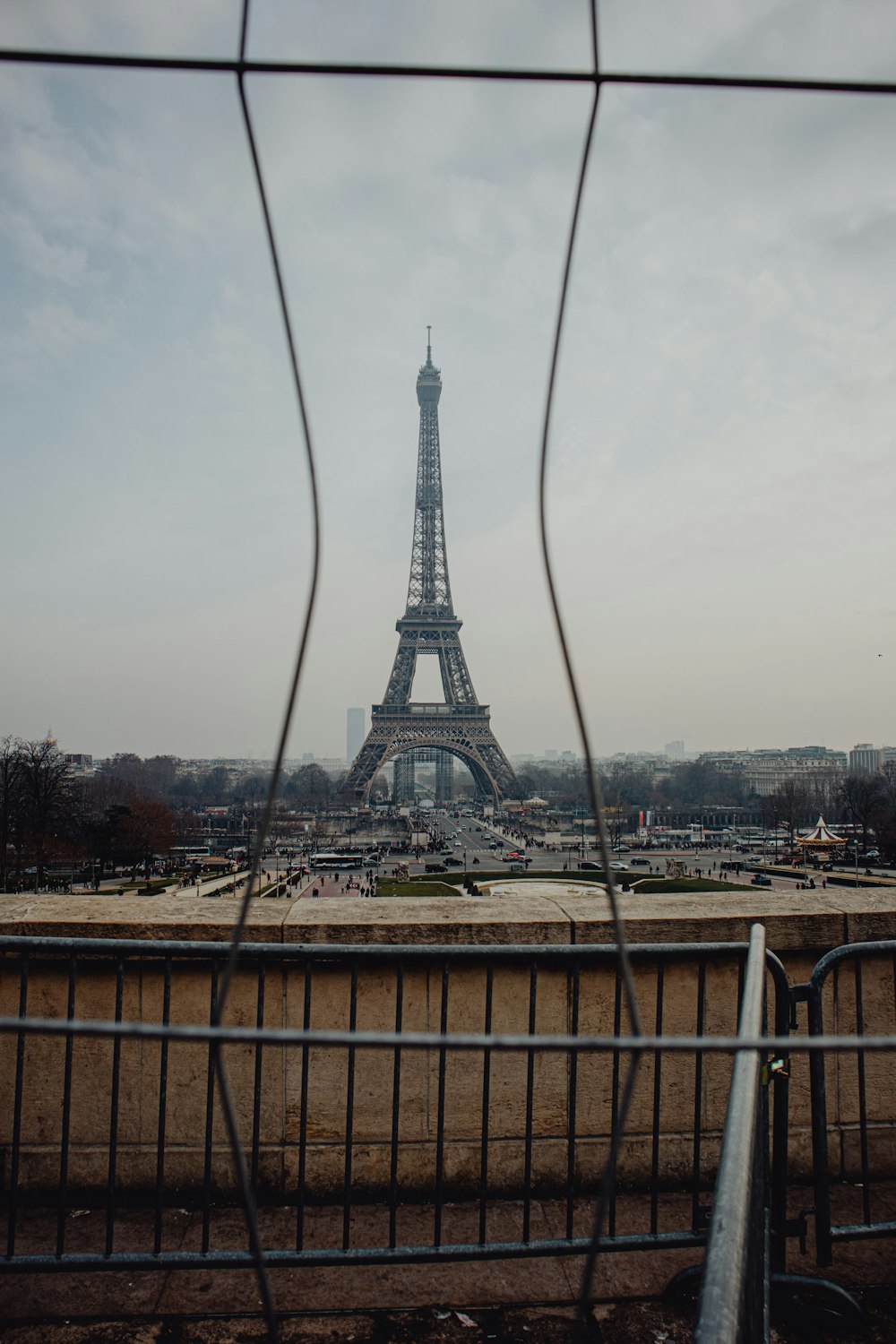 eiffel tower under gray sky