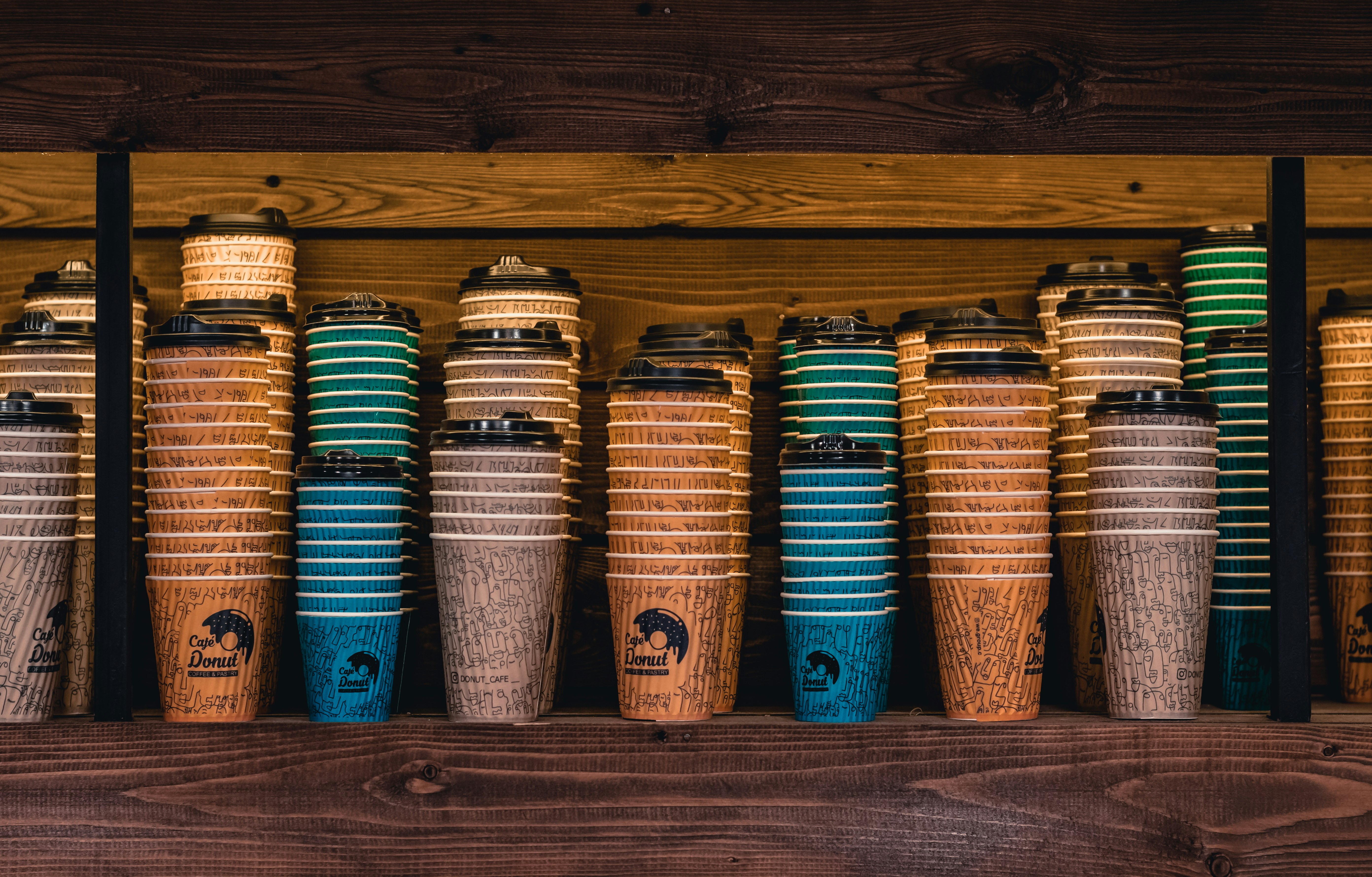 blue and brown plastic cups