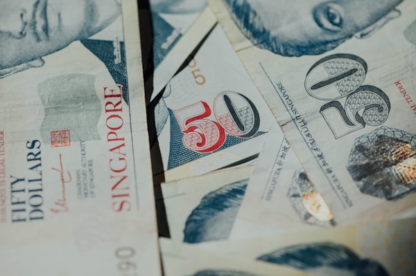 Turkey Residence Permit Cost 2025: Fees & Extras