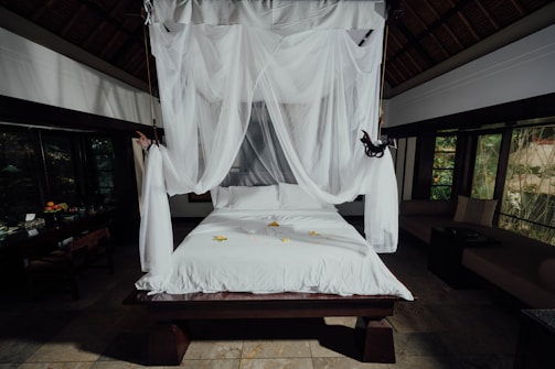 A serene setting with a Rivanto mattress in a beautifully decorated room.