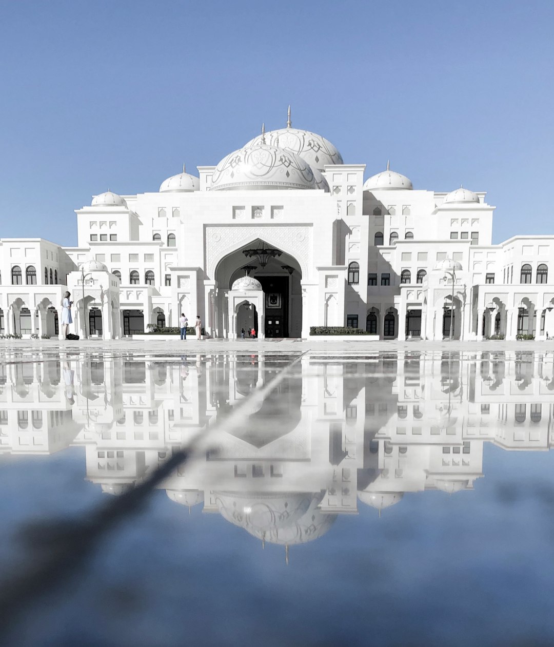 Reflection Shot at Qasr al Watan, Presidential palace in Abu Dhabi. 🕌📸