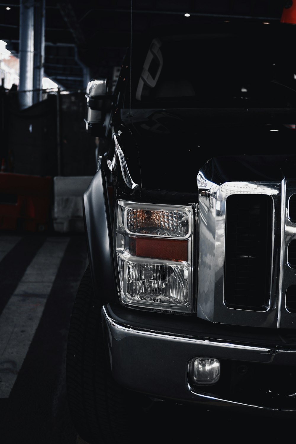 silver car with red light