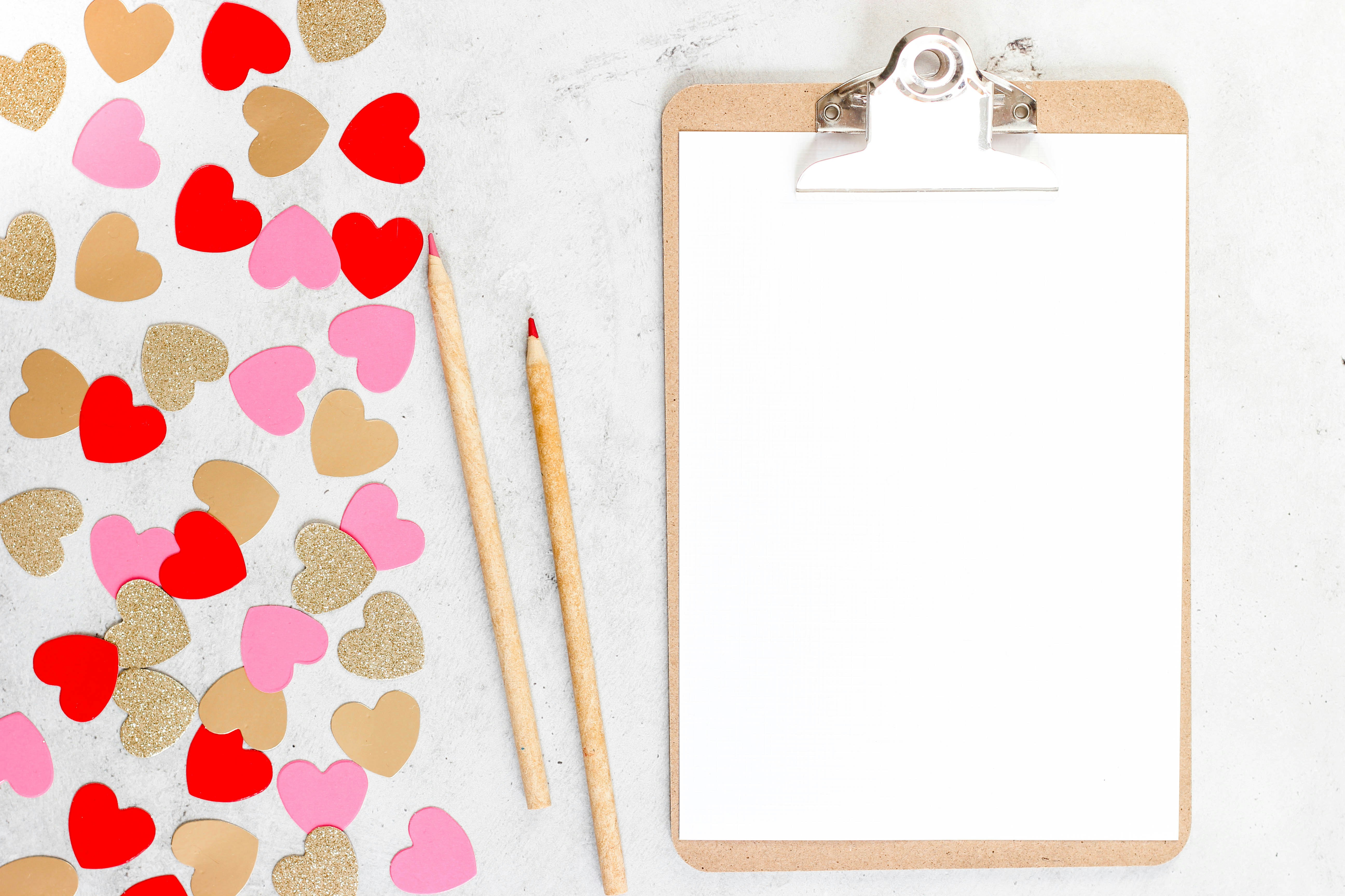 What Are the Dos and Do Not of Creating an Online Dating Profile That Stands Out?