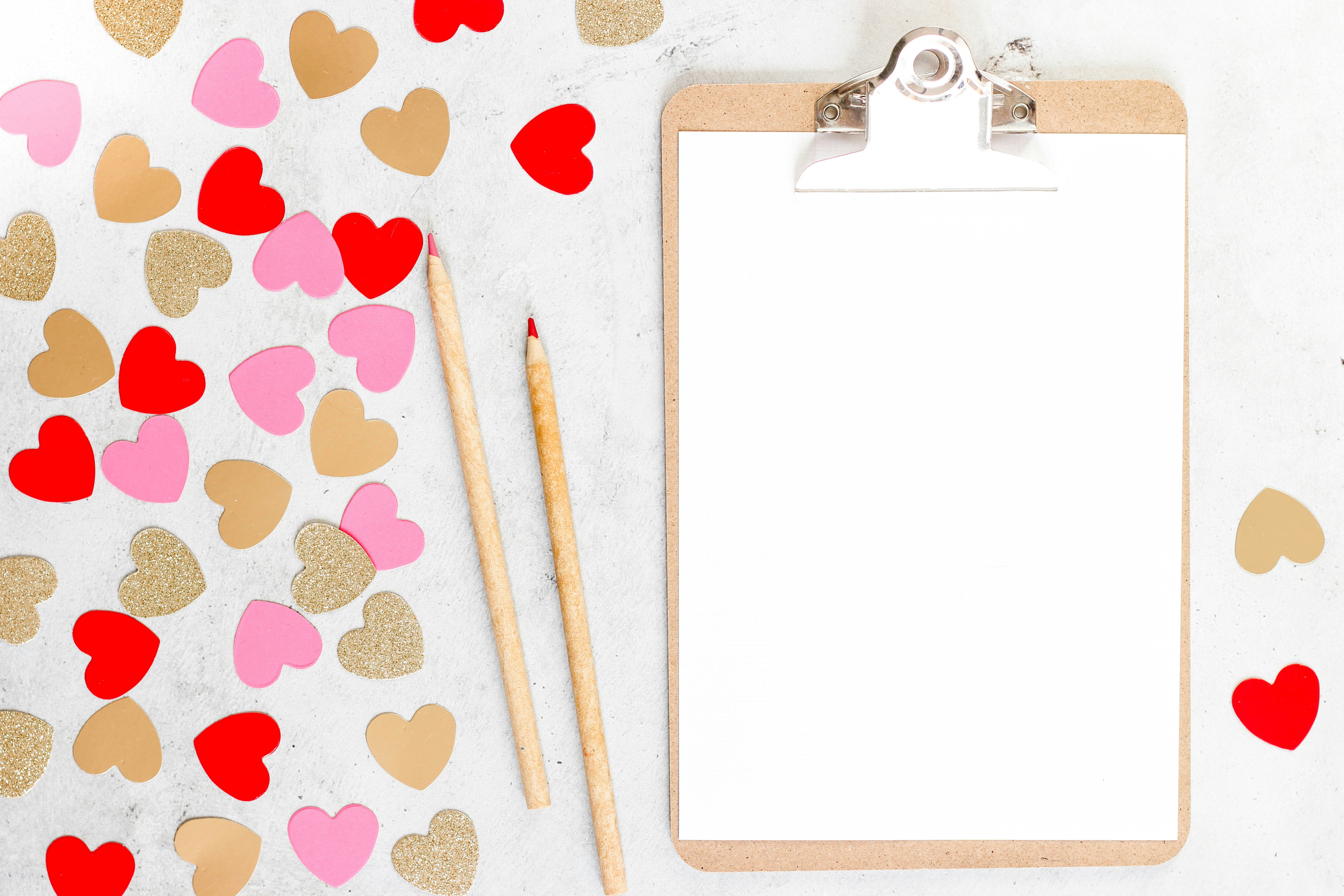 What Are the Dos and Do Not of Creating an Online Dating Profile That Stands Out?