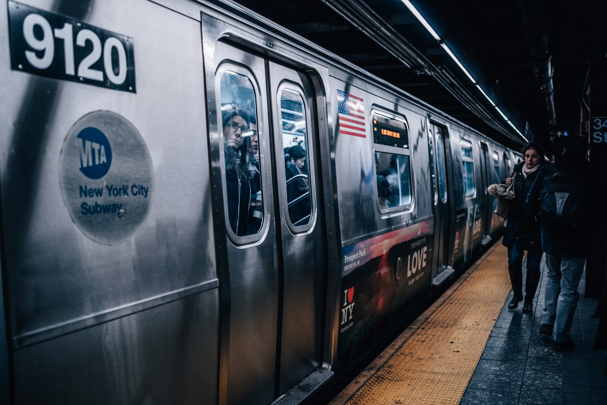 https://nyclife.io New York Subway