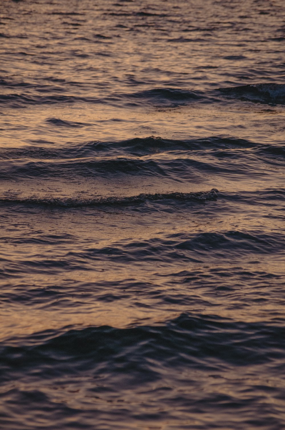 blue ocean water during daytime