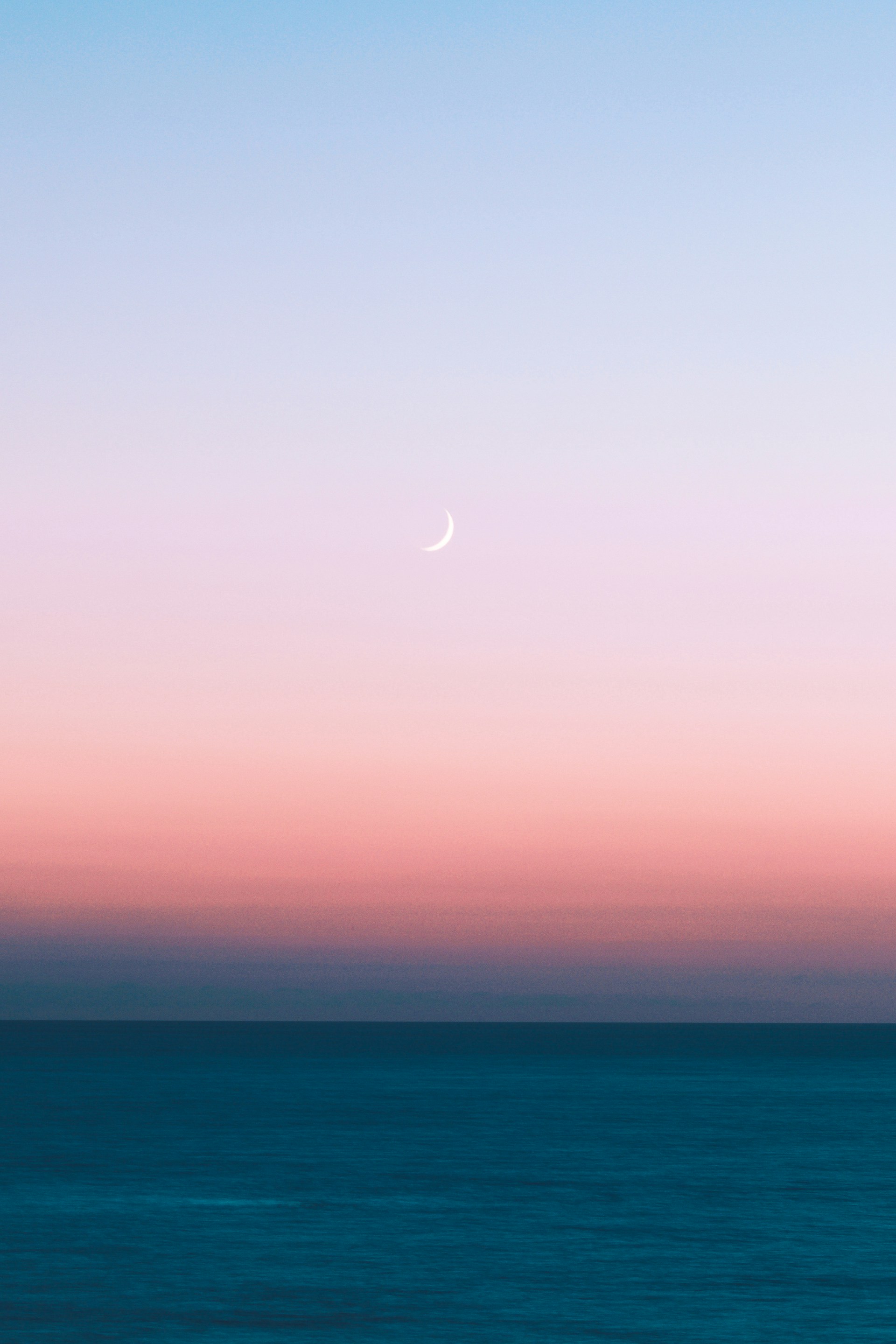 blue sea under white sky during daytime