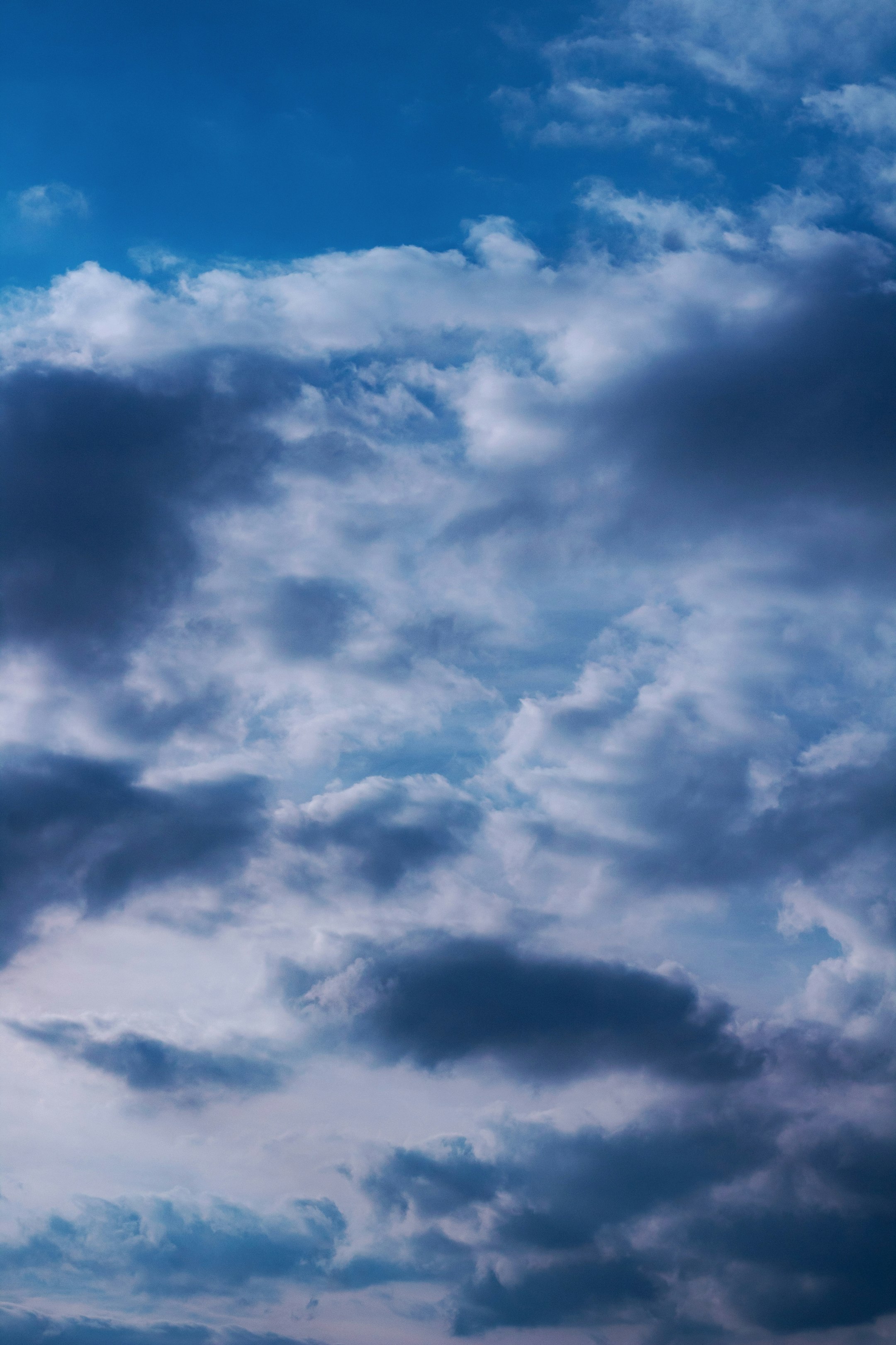 white clouds and blue sky during daytime