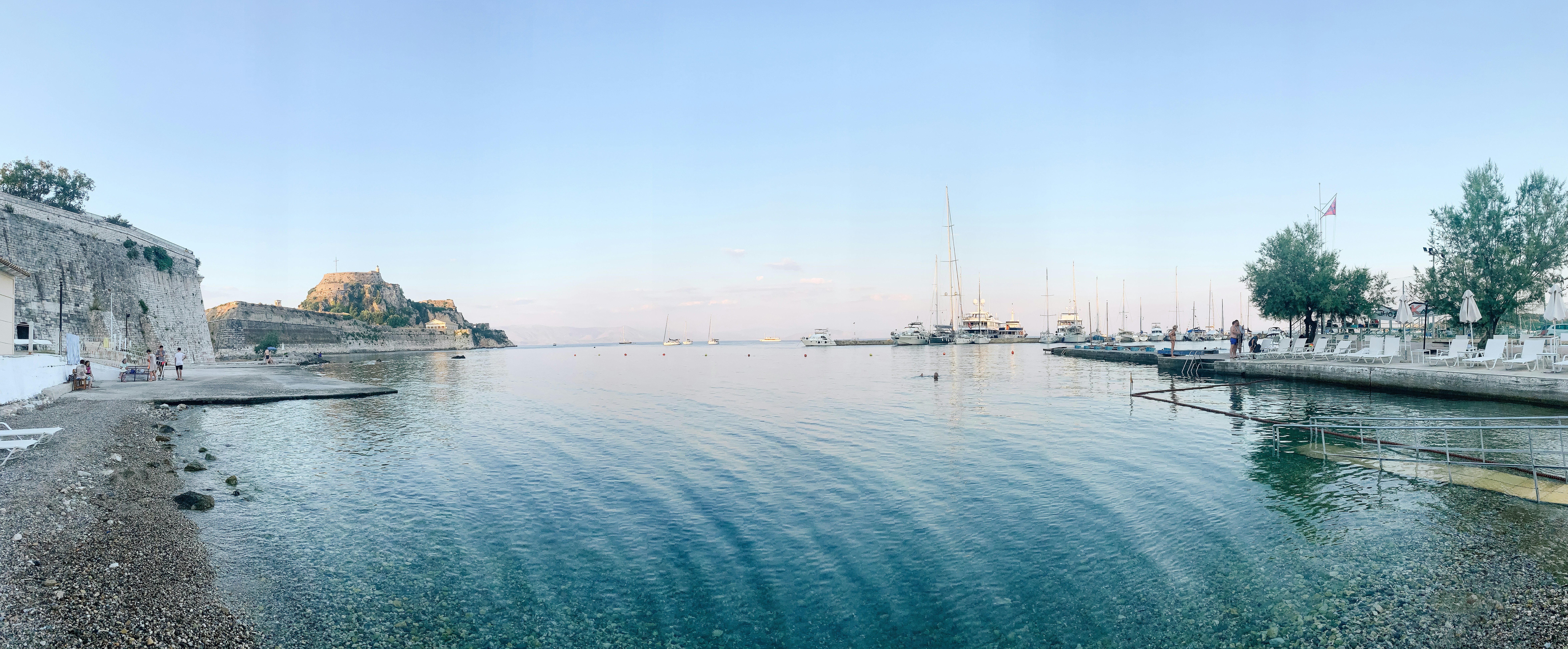 Photo by graeficdesign