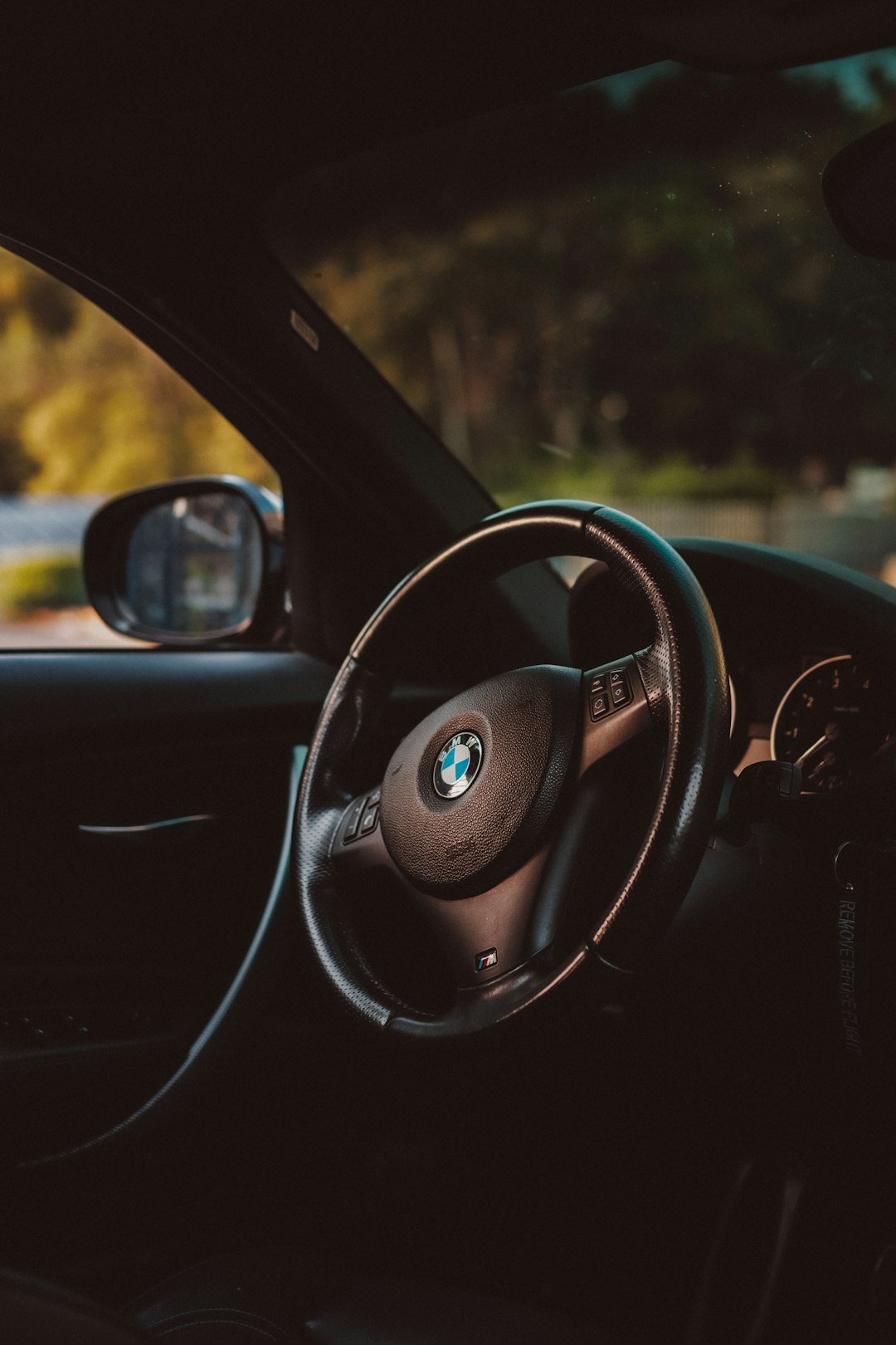 black bmw car steering wheel