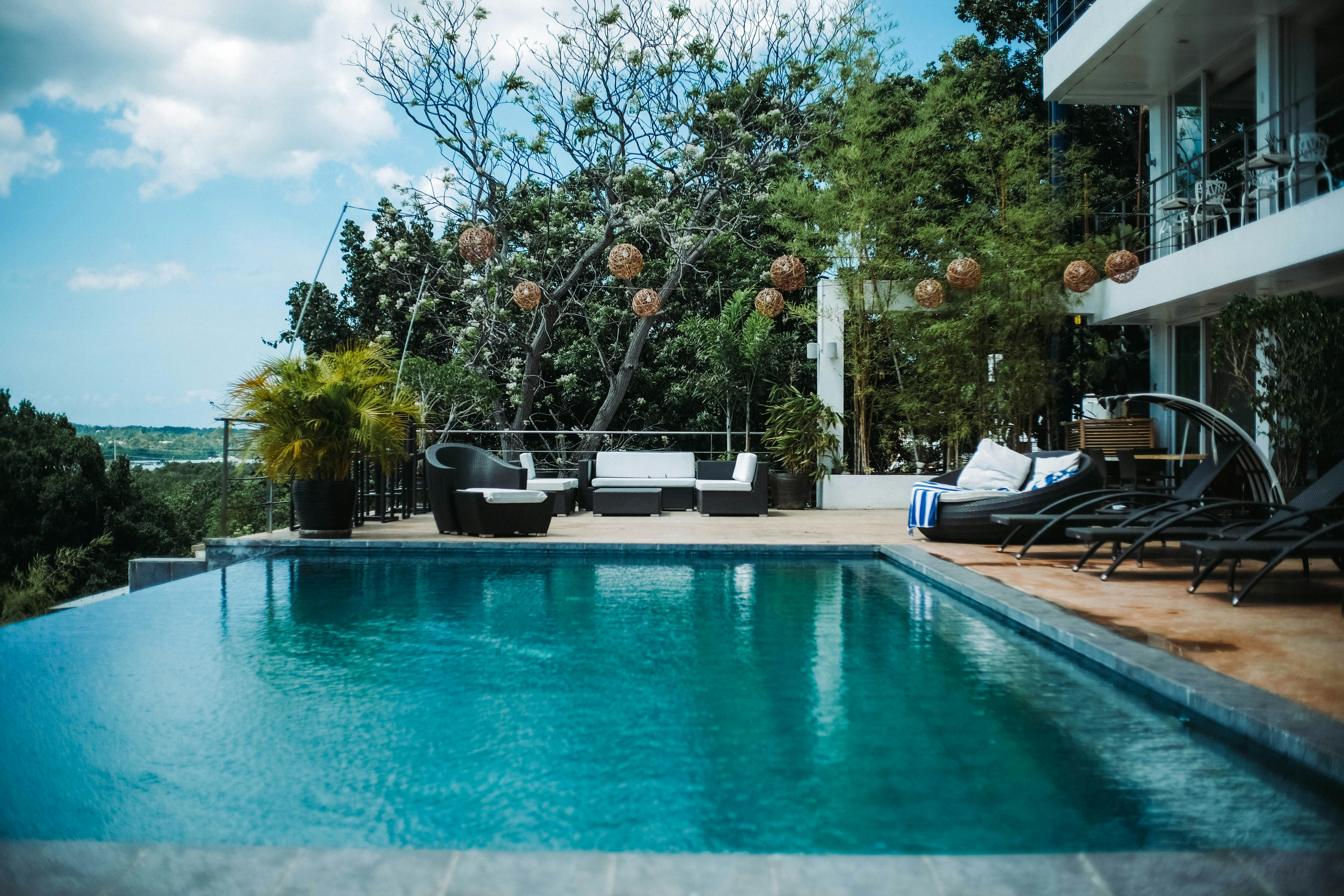"Resorts"
