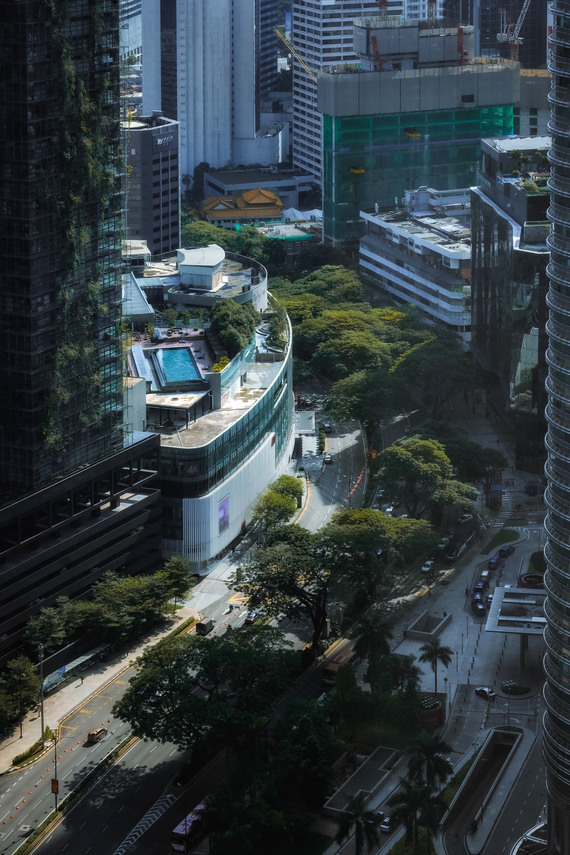 aerial view of city buildings during daytime