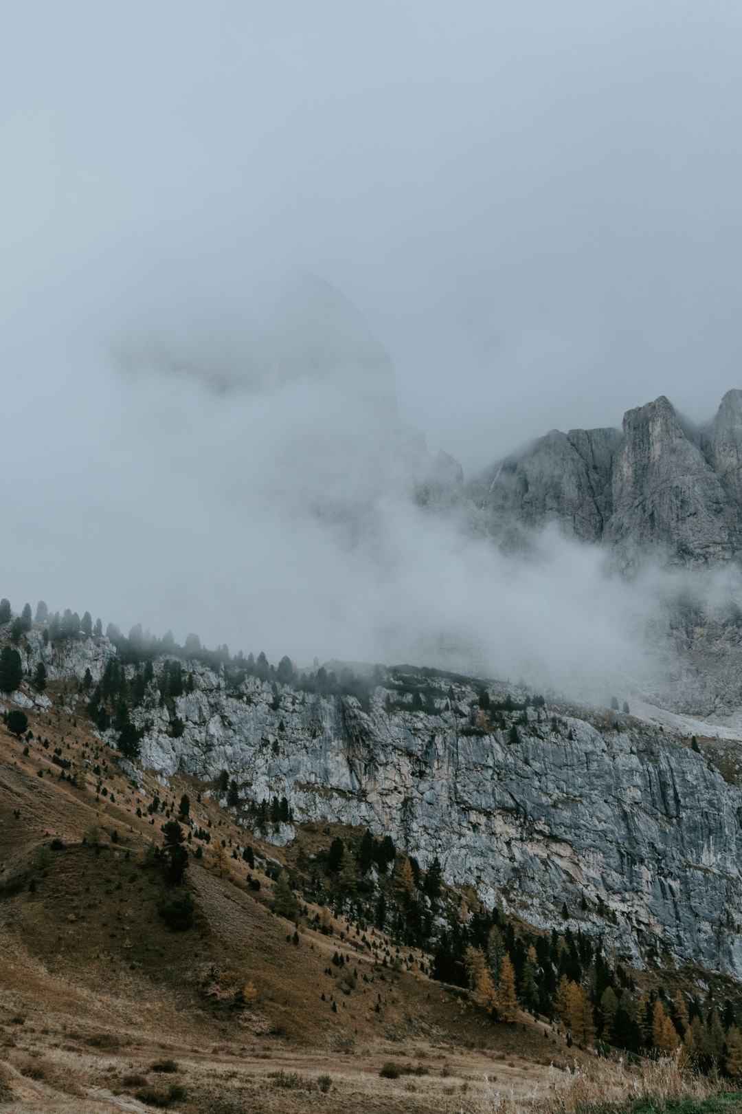 Hill photo spot Tre Cime di Lavaredo ‎⁨San Vito di Cadore⁩