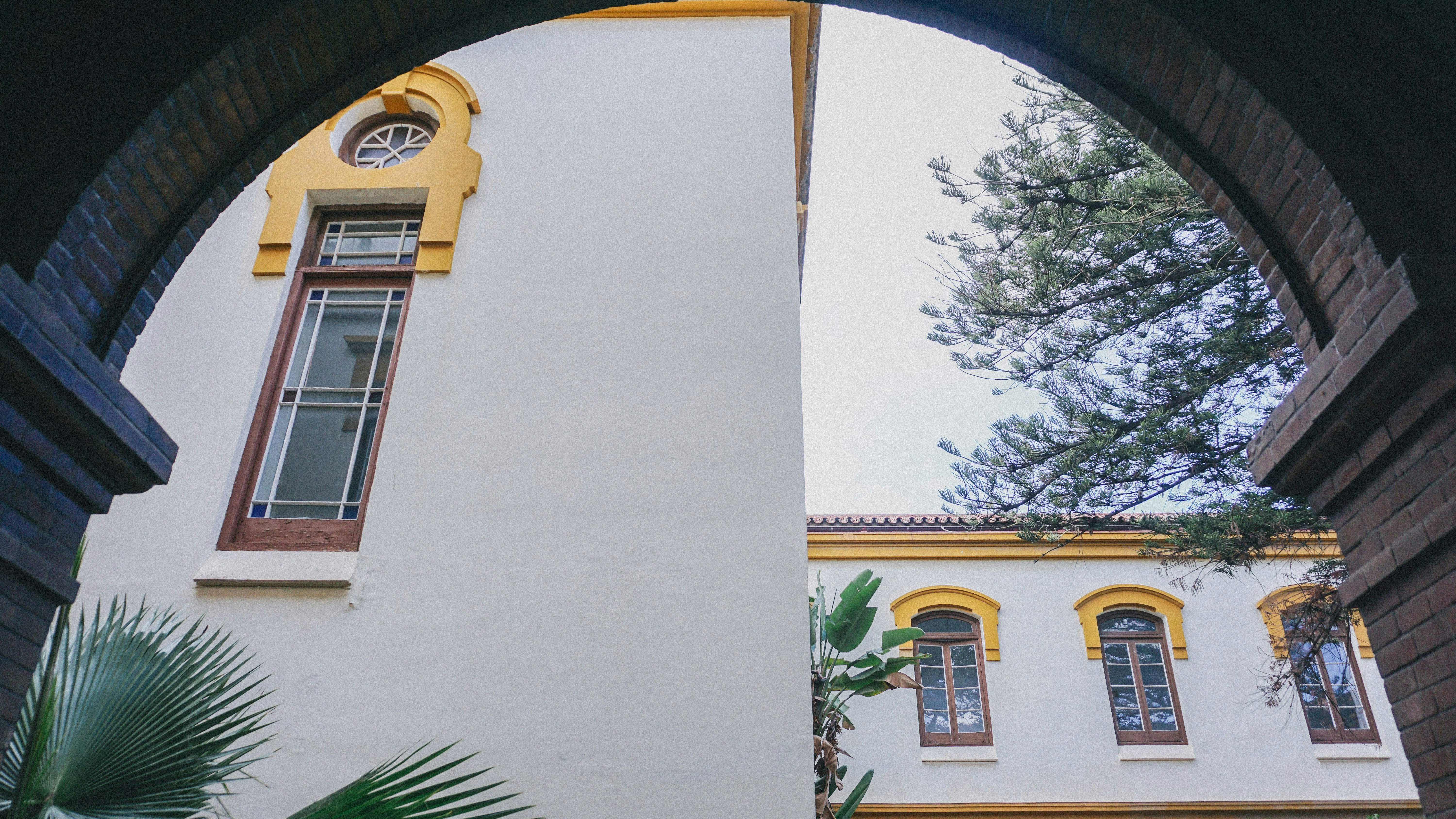 yellow and white concrete building