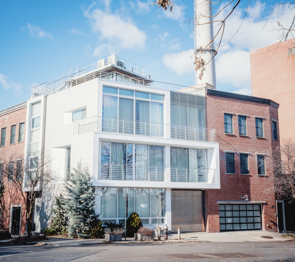 brown and white concrete building