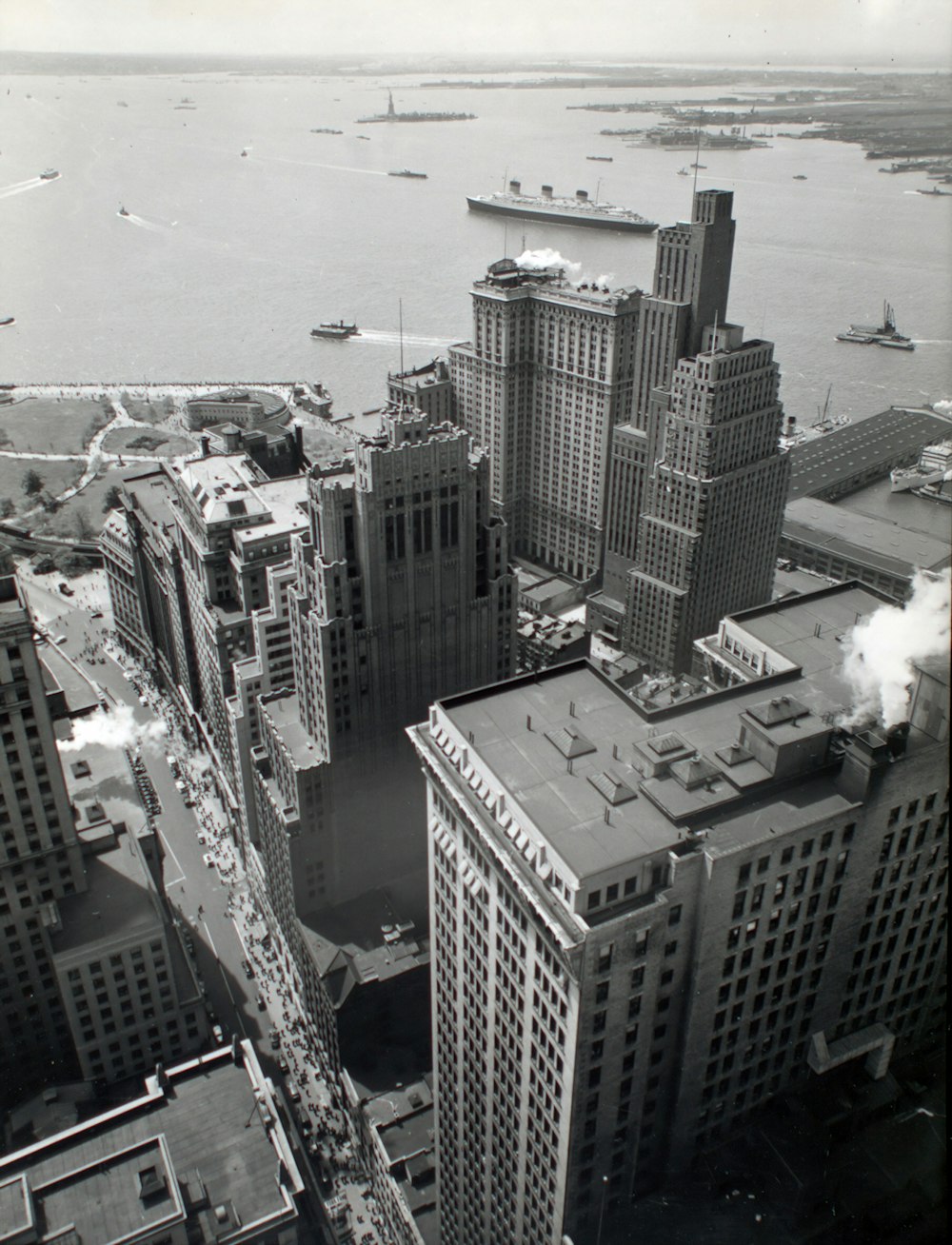 aerial view of city buildings during daytime