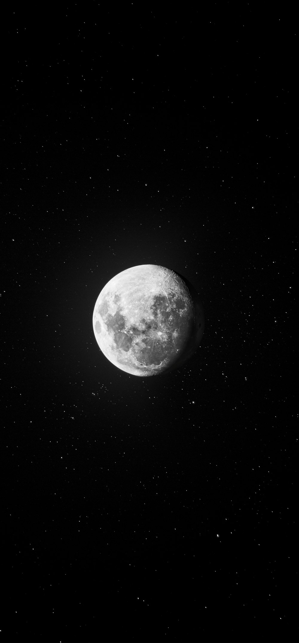 foto en escala de grises de la luna llena