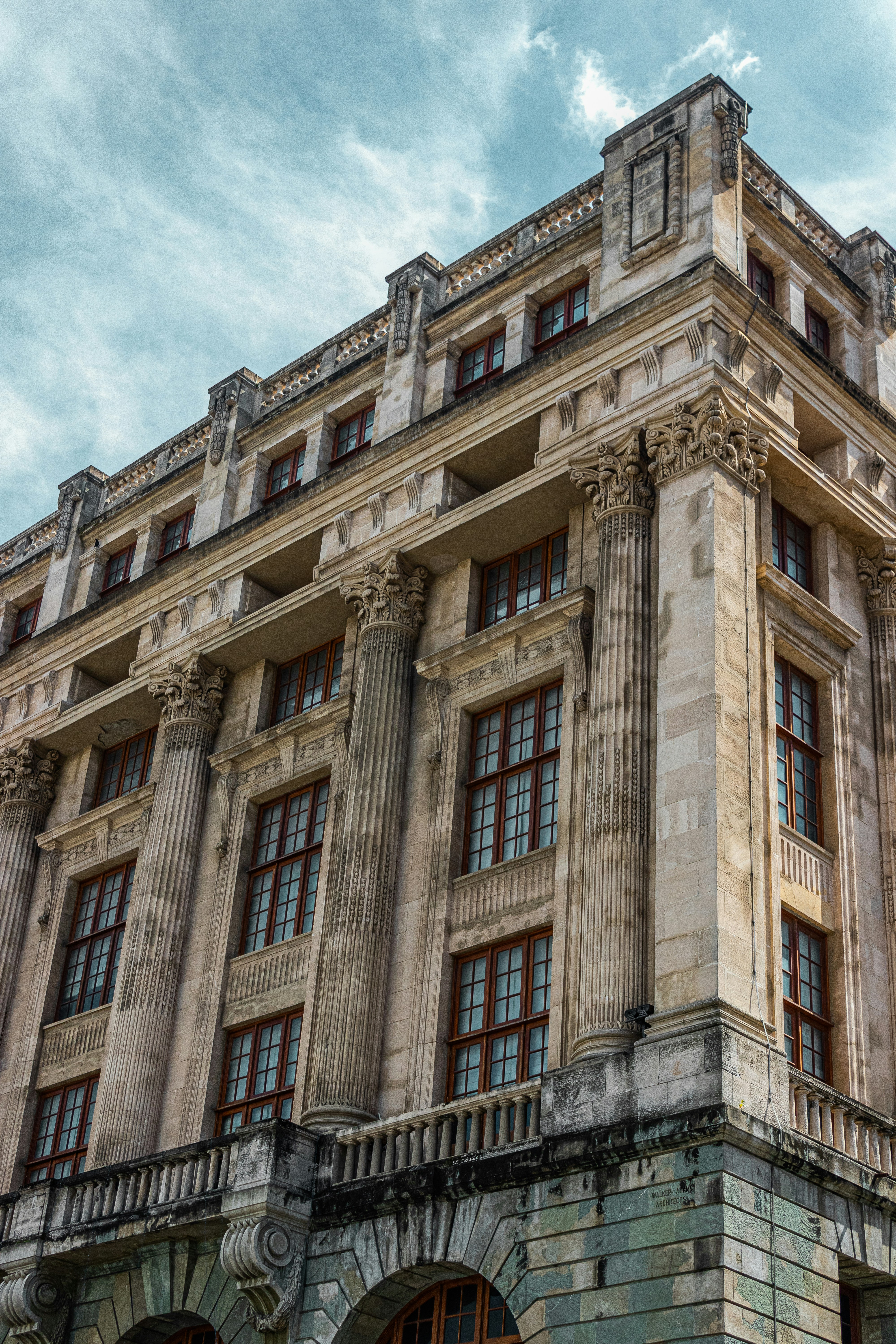 Photo by malikshibly