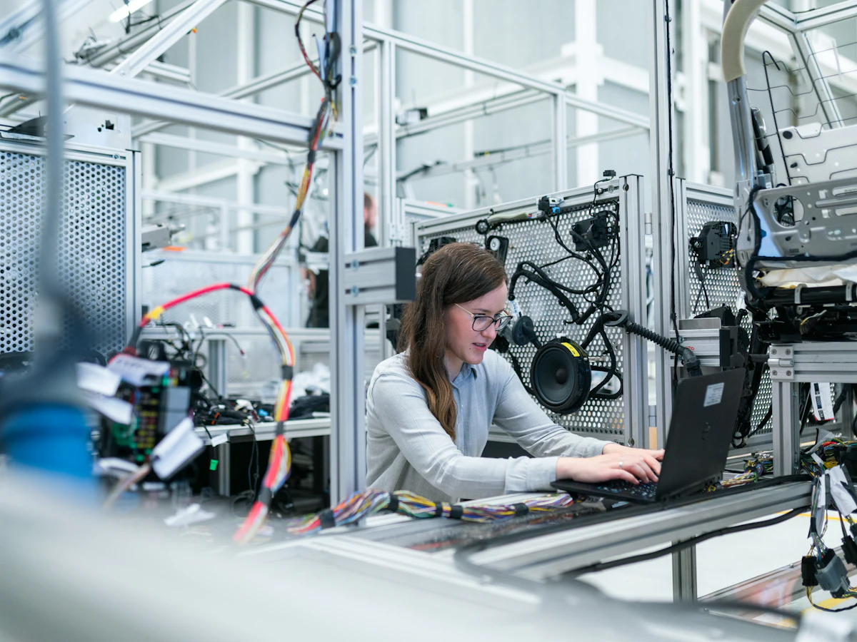 Automated manufacturing line