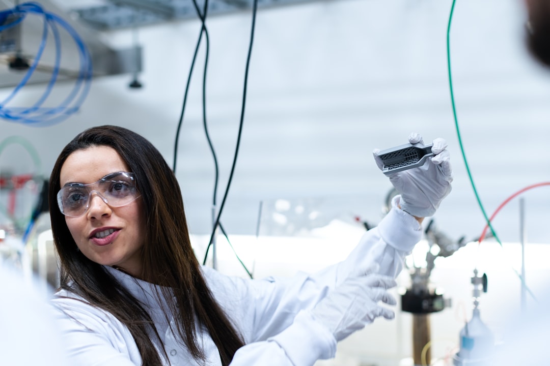 Female chemical engineer develops clean energy storage solutions
