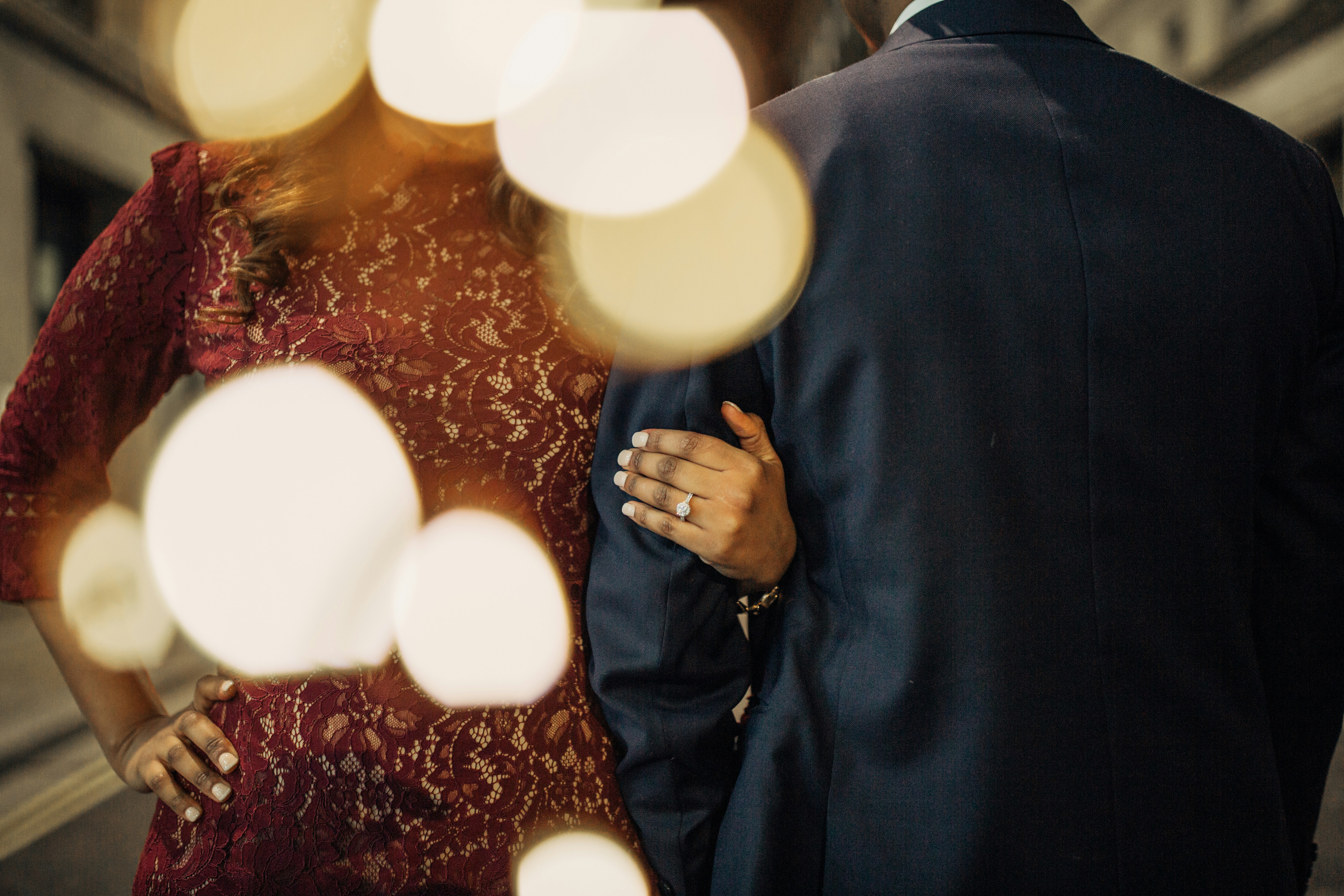 The Language of Quiet: Why Shared Stillness Is the Truest Mark of Exceptional Companionship