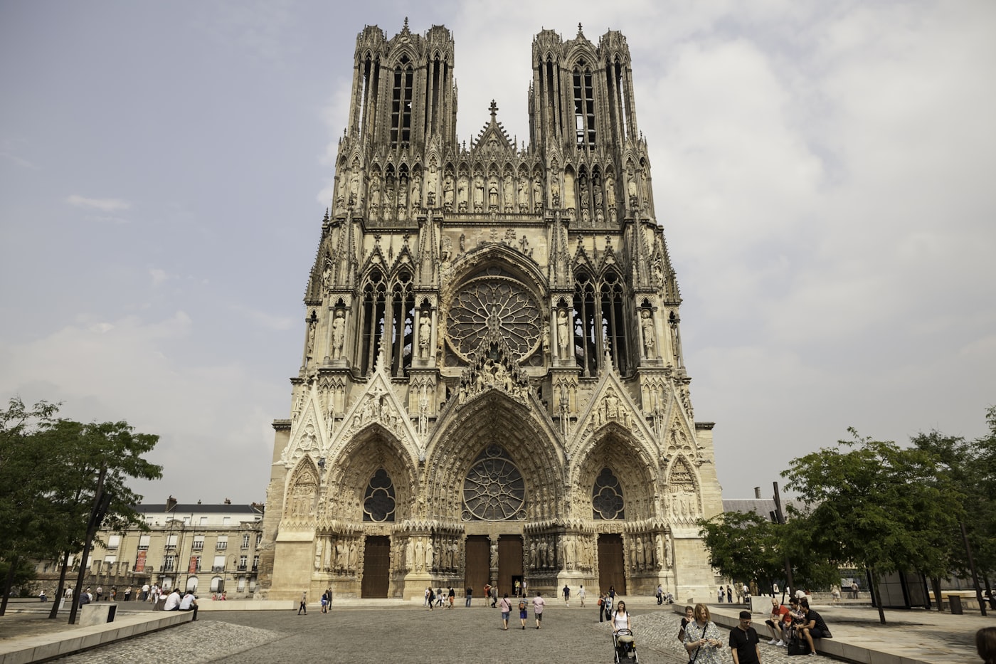 Hotels in Reims under $300