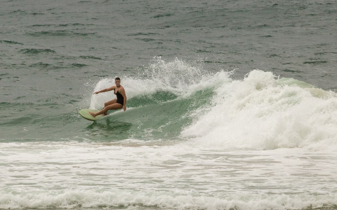 travelers stories about Skimboarding in Coolangatta Beach, Australia