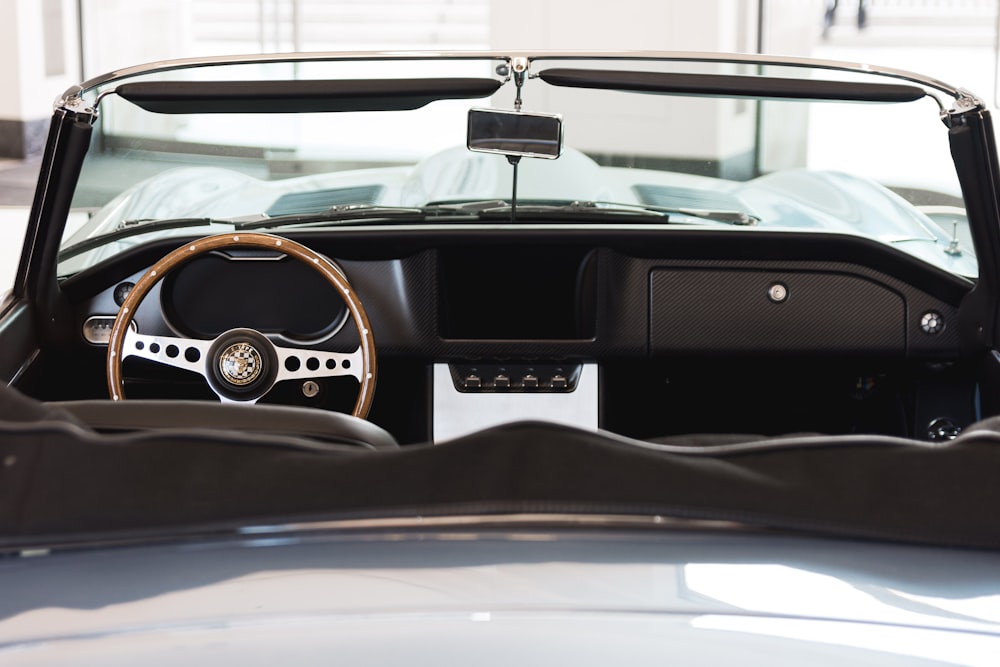 black and silver car steering wheel